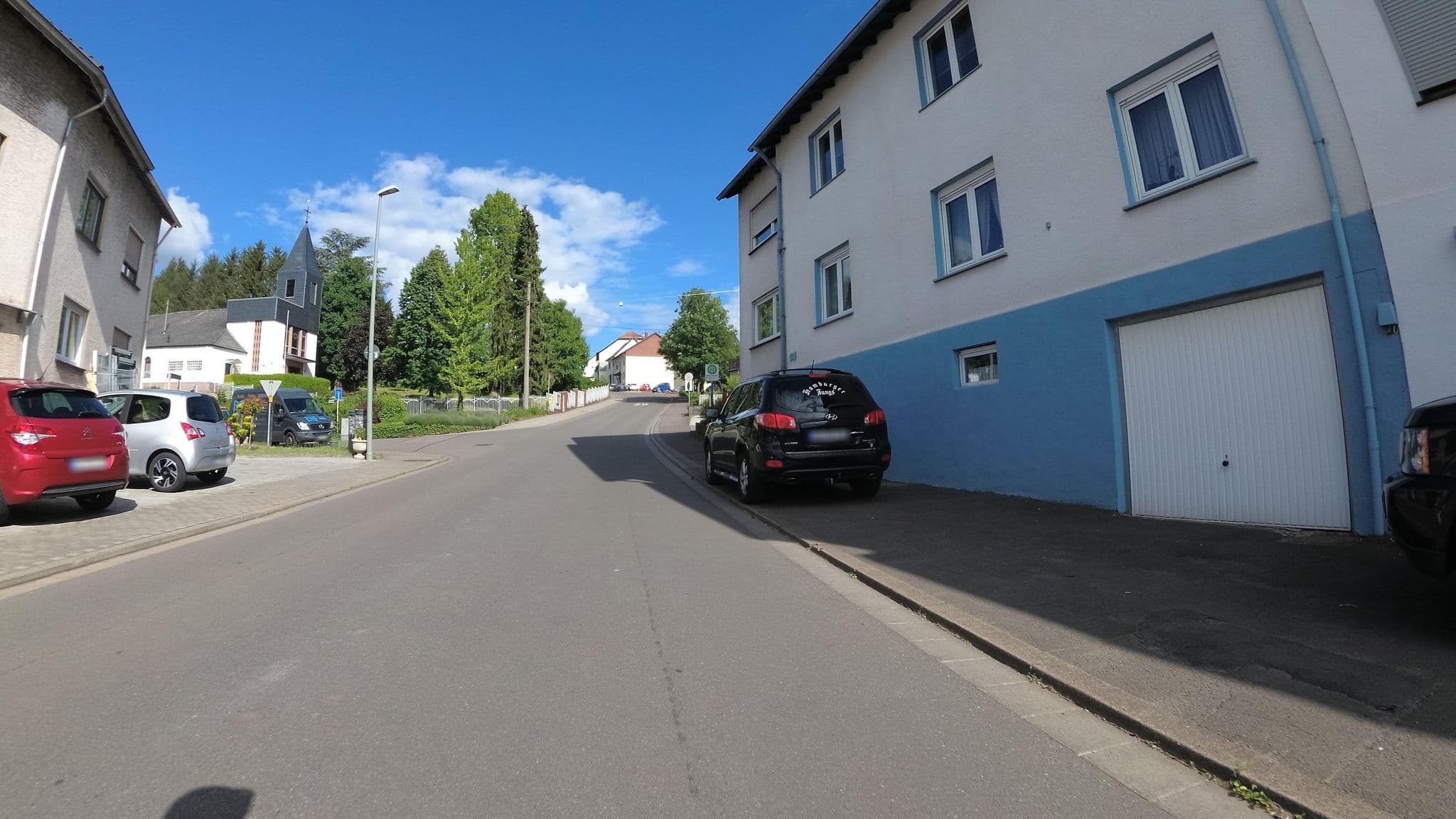 Street view near Gästehaus Krieger - Appartement Indien, Heusweiler — © teddy73 (CC BY-SA · Mapillary)