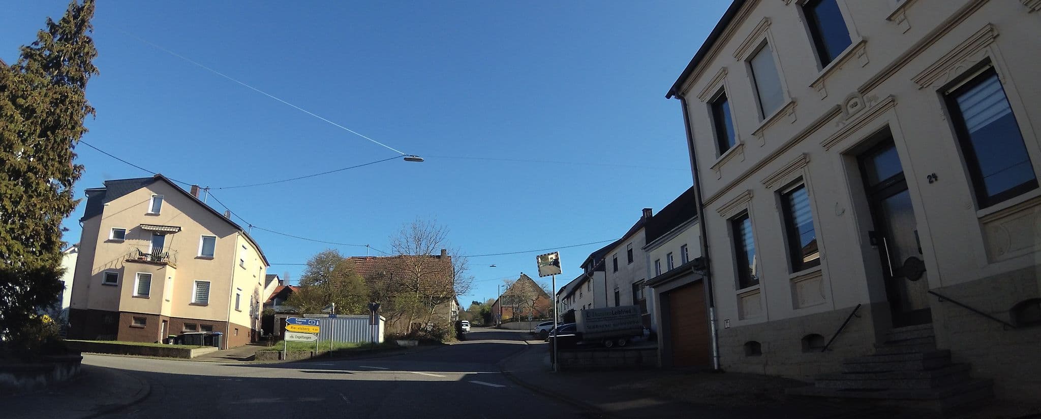Street view near Ferienwohnung Bucherbach, Püttlingen — © teddy73 (CC BY-SA · Mapillary)