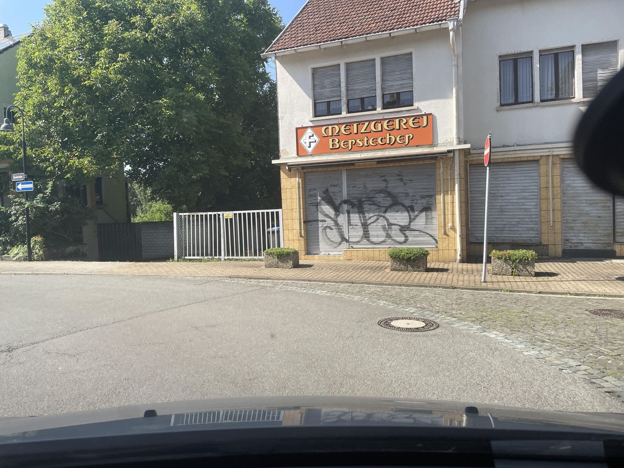 Street view near Hotel-Restaurant Paul, Sulzbach — © tartaros (CC BY-SA · Mapillary)