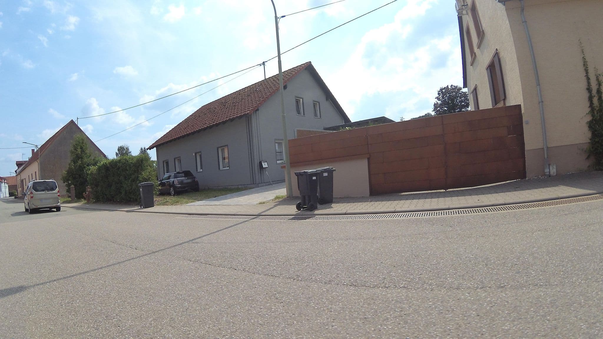 Street view near Haus am Libellenweg, Hornbach — © teddy73 (CC BY-SA · Mapillary)