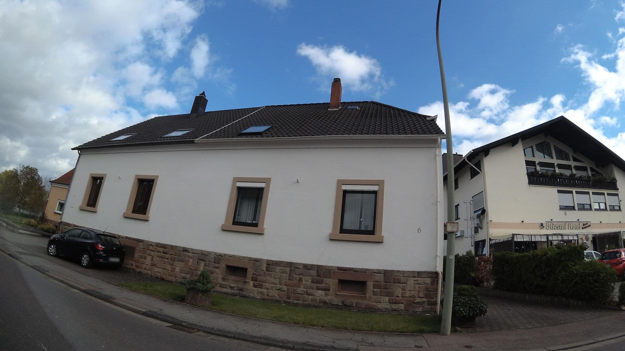 Street view near Hotel-Restaurant Bliestal, Blieskastel — © teddy73 (CC BY-SA · Mapillary)