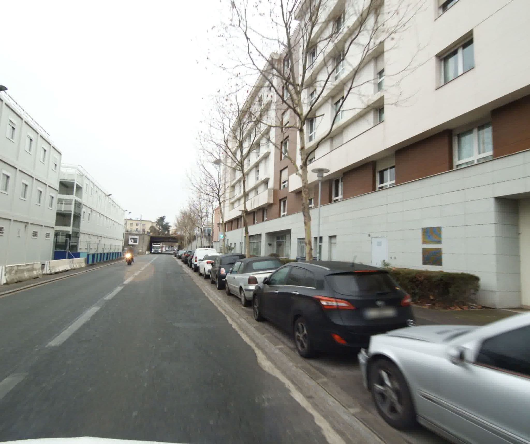 Street view near Ibis Budget Rueil-Malmaison, Chatou — © sogefi (CC BY-SA · Mapillary)