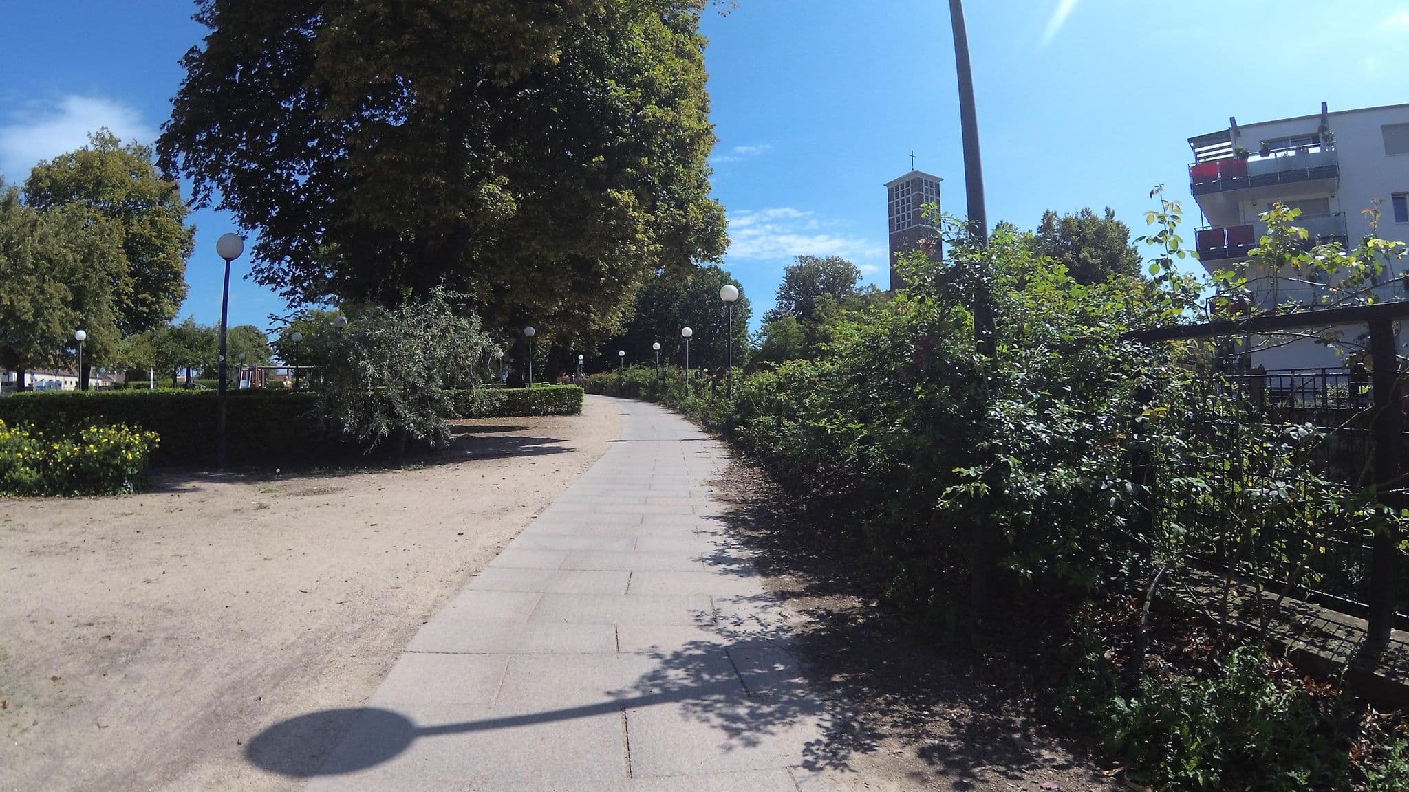 Street view near Hotel Erika, Zweibrücken — © teddy73 (CC BY-SA · Mapillary)