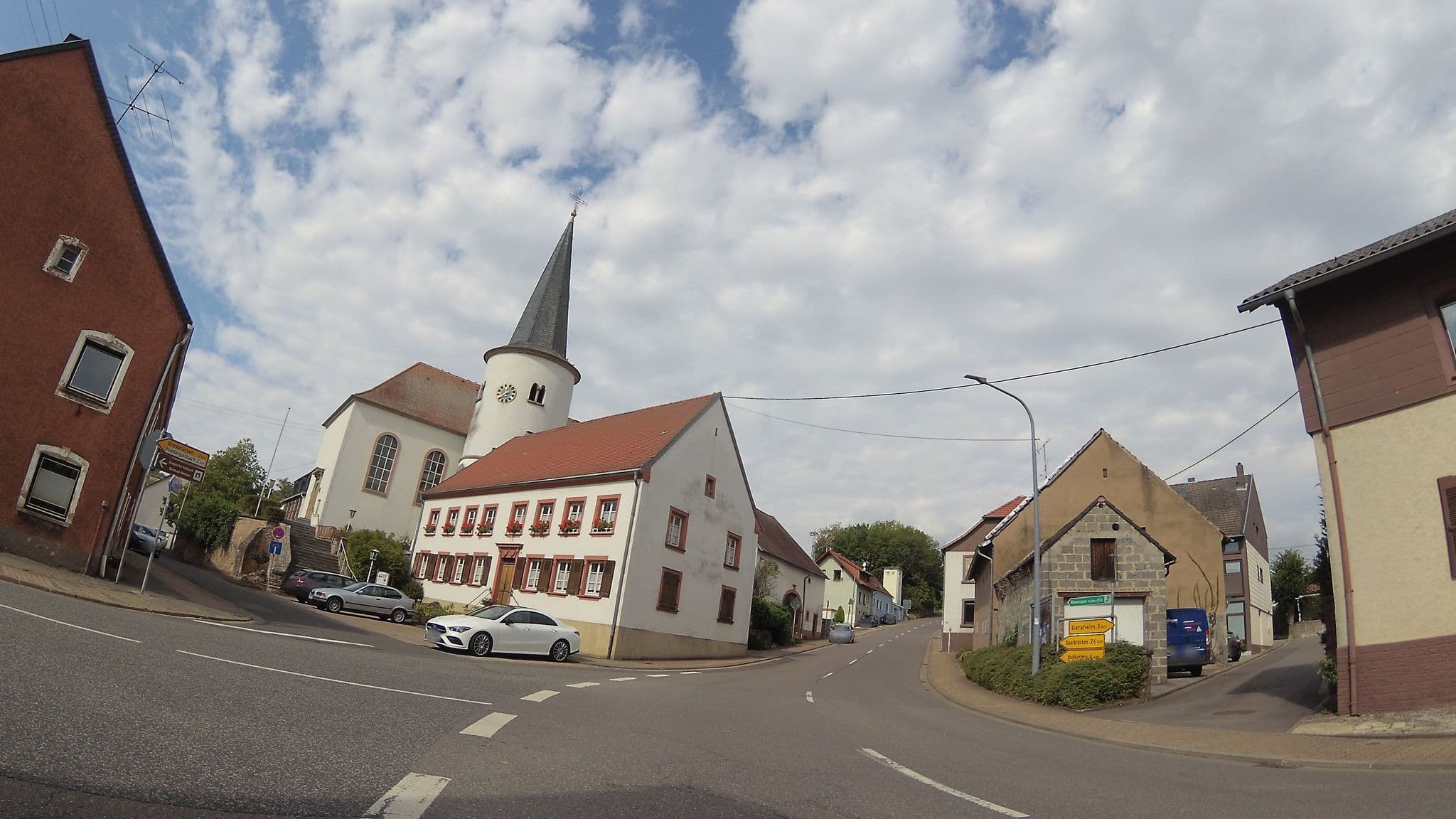 Street view near Reinheim, Gersheim — © teddy73 (CC BY-SA · Mapillary)