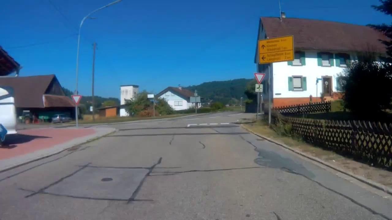 Street view near Ferienwohnung am Dorfbach Schopfheim/ Enkenstein, Schopfheim — © dli (CC BY-SA · Mapillary)
