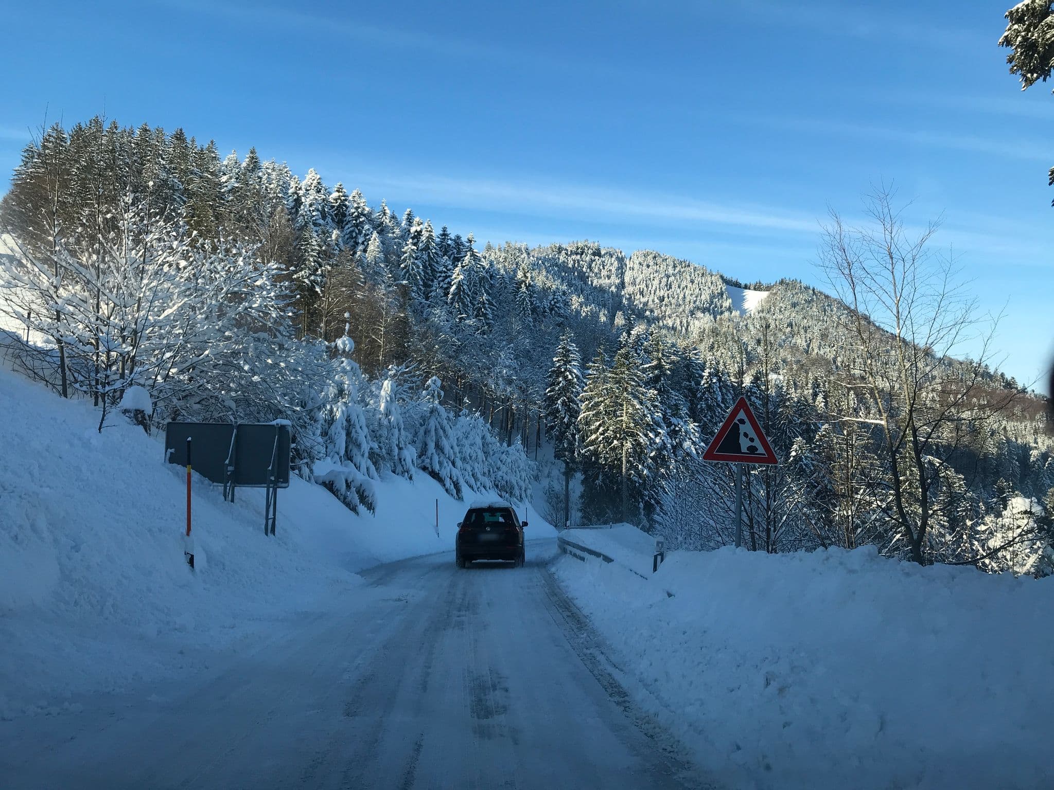 Street view near Gasthaus Pension Haldenhof, Münstertal/Schwarzwald — © tbkrtz (CC BY-SA · Mapillary)