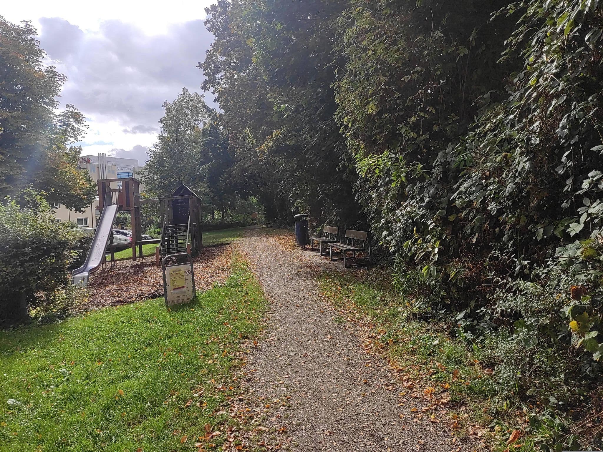 Street view near Apartment Zweite Heimat Freiburg, Freiburg — © qungo (CC BY-SA · Mapillary)