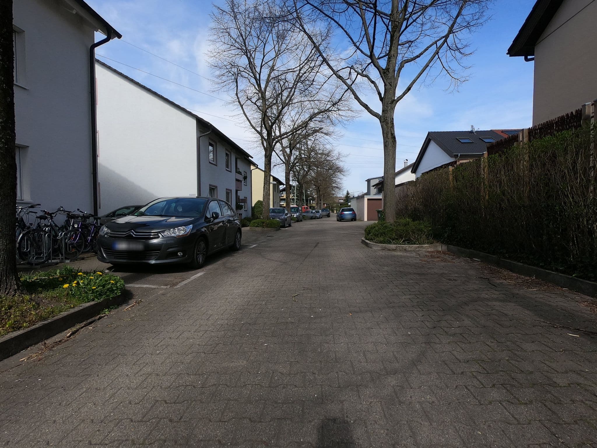 Street view near Ferienwohnung Höll, Merzhausen — © luisziavo (CC BY-SA · Mapillary)