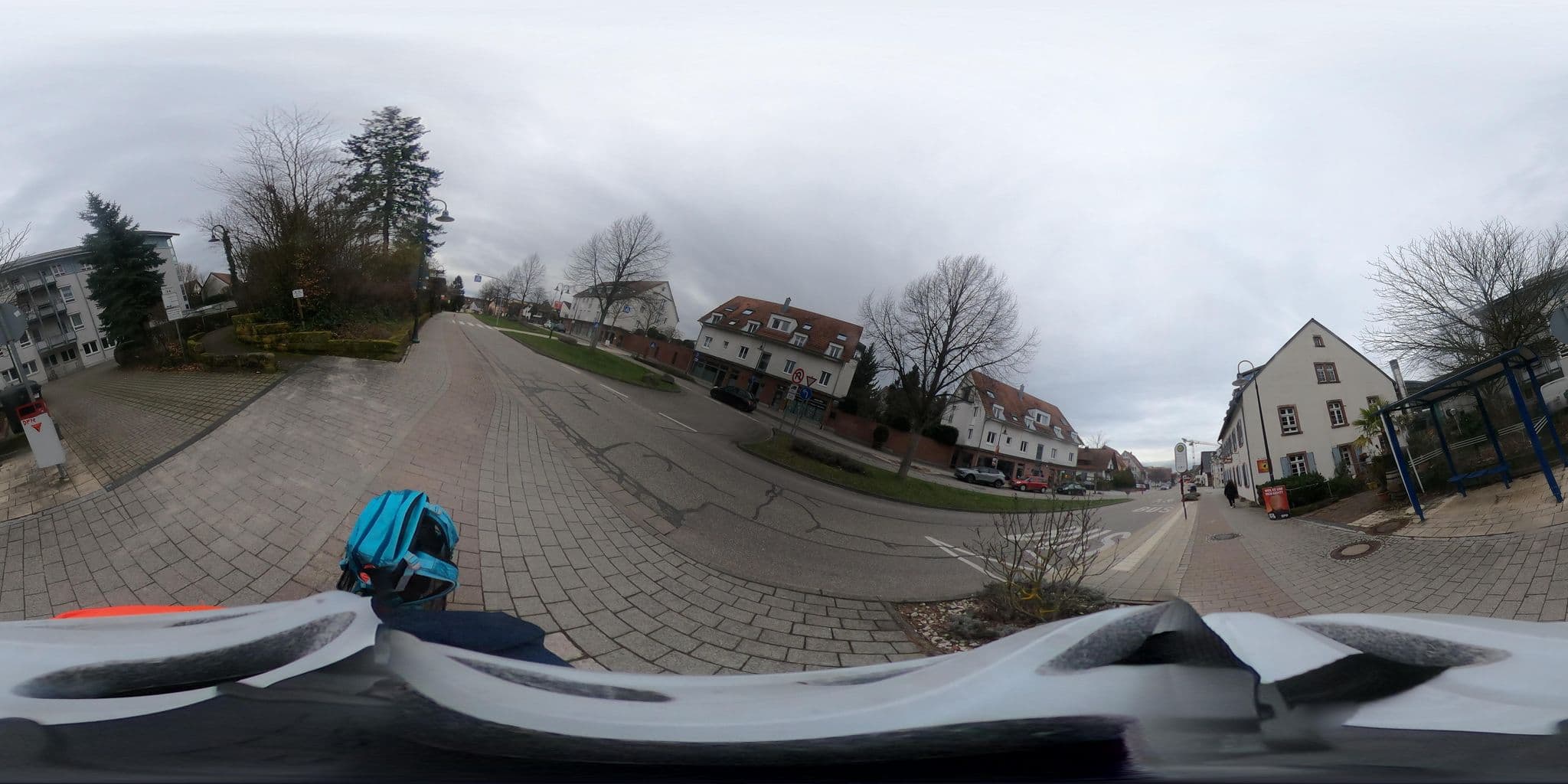 Street view near Friz B&B und Lounge, Gundelfingen — © RicardaH (CC BY-SA · Mapillary)