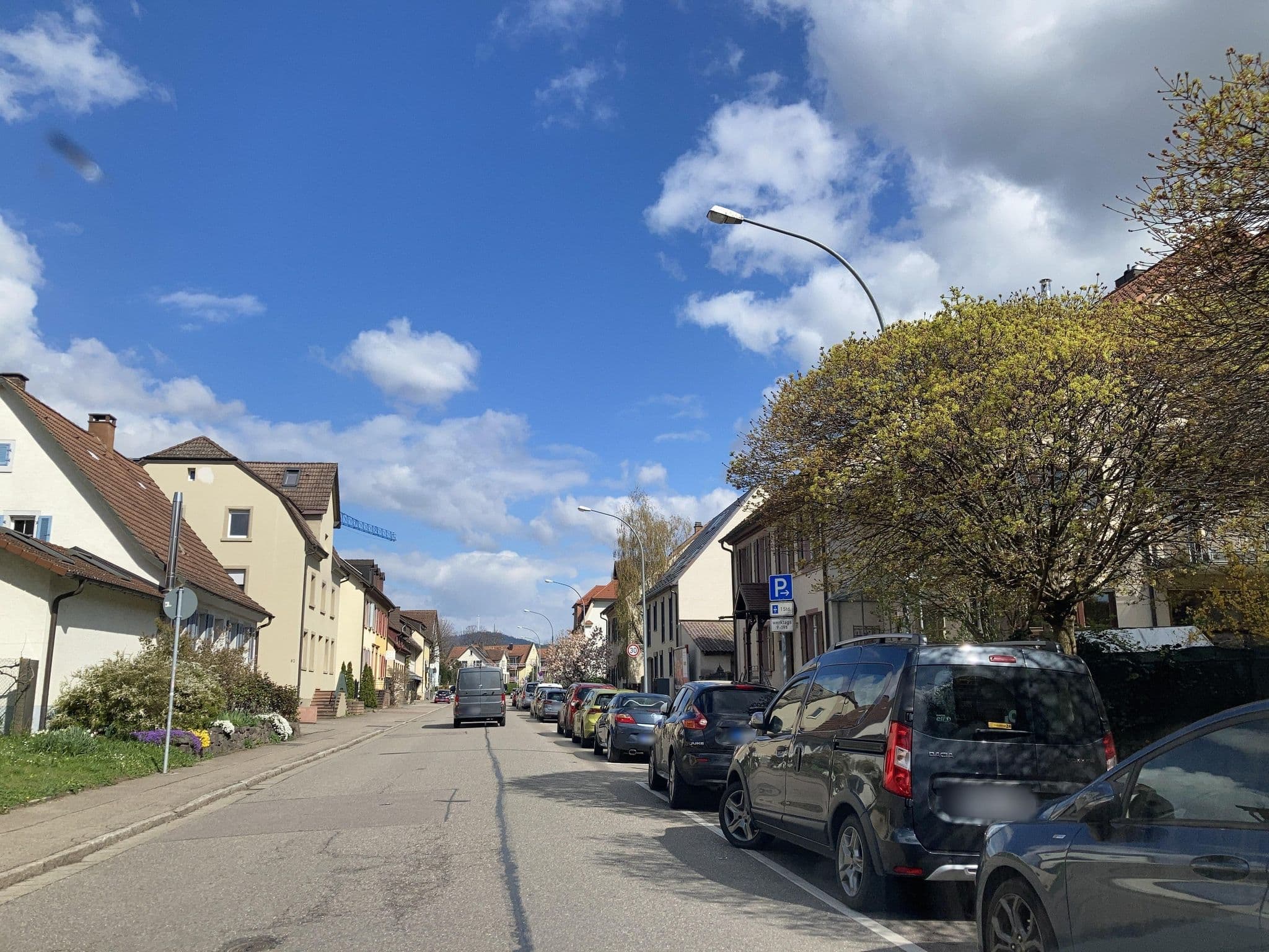 Street view near Hotel Ritter St. Georg, Ebringen — © tasmaniadevil (CC BY-SA · Mapillary)