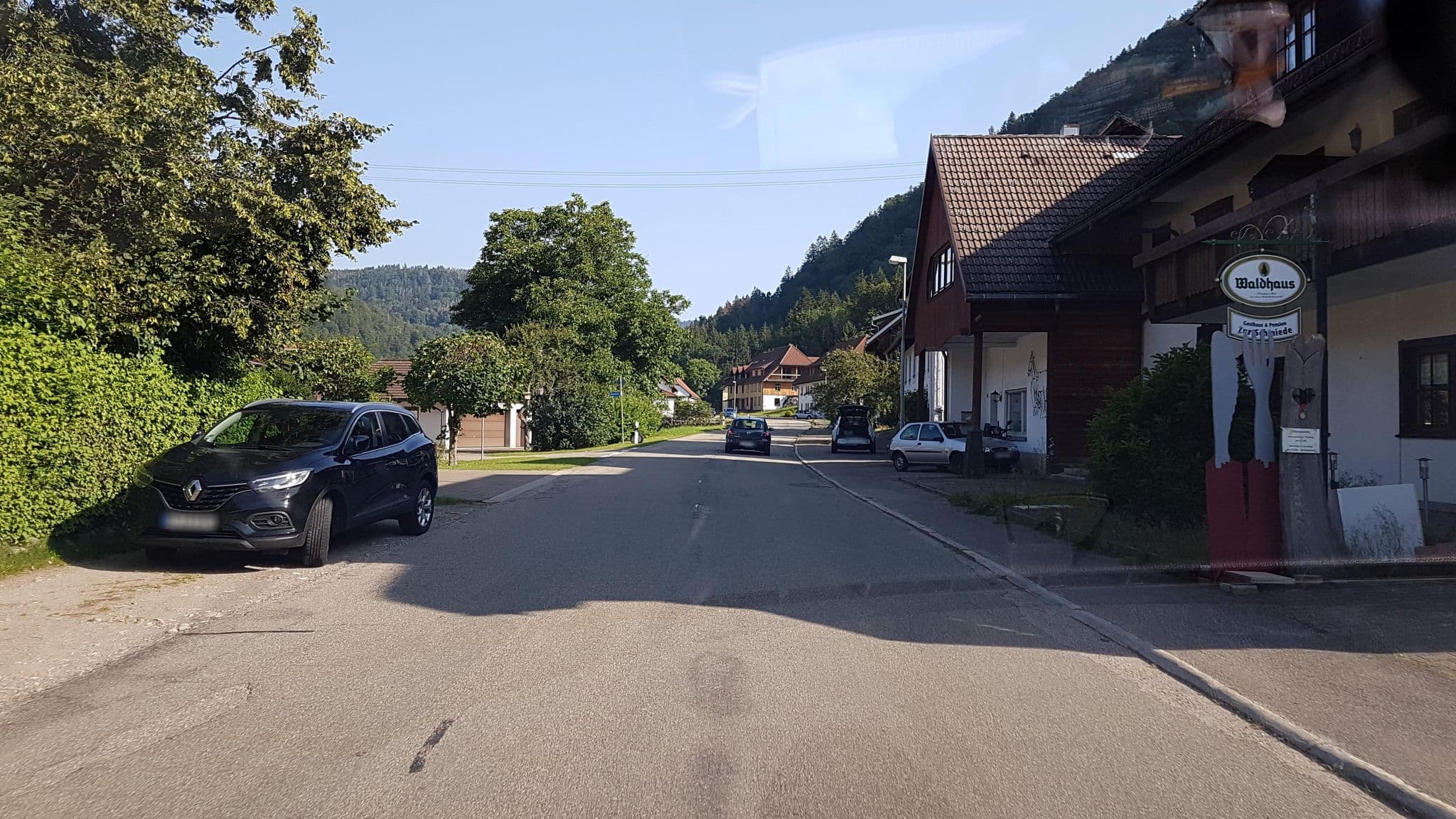 Street view near Pension Gasthaus Zur Schmiede, Höchenschwand — © sp8962de (CC BY-SA · Mapillary)