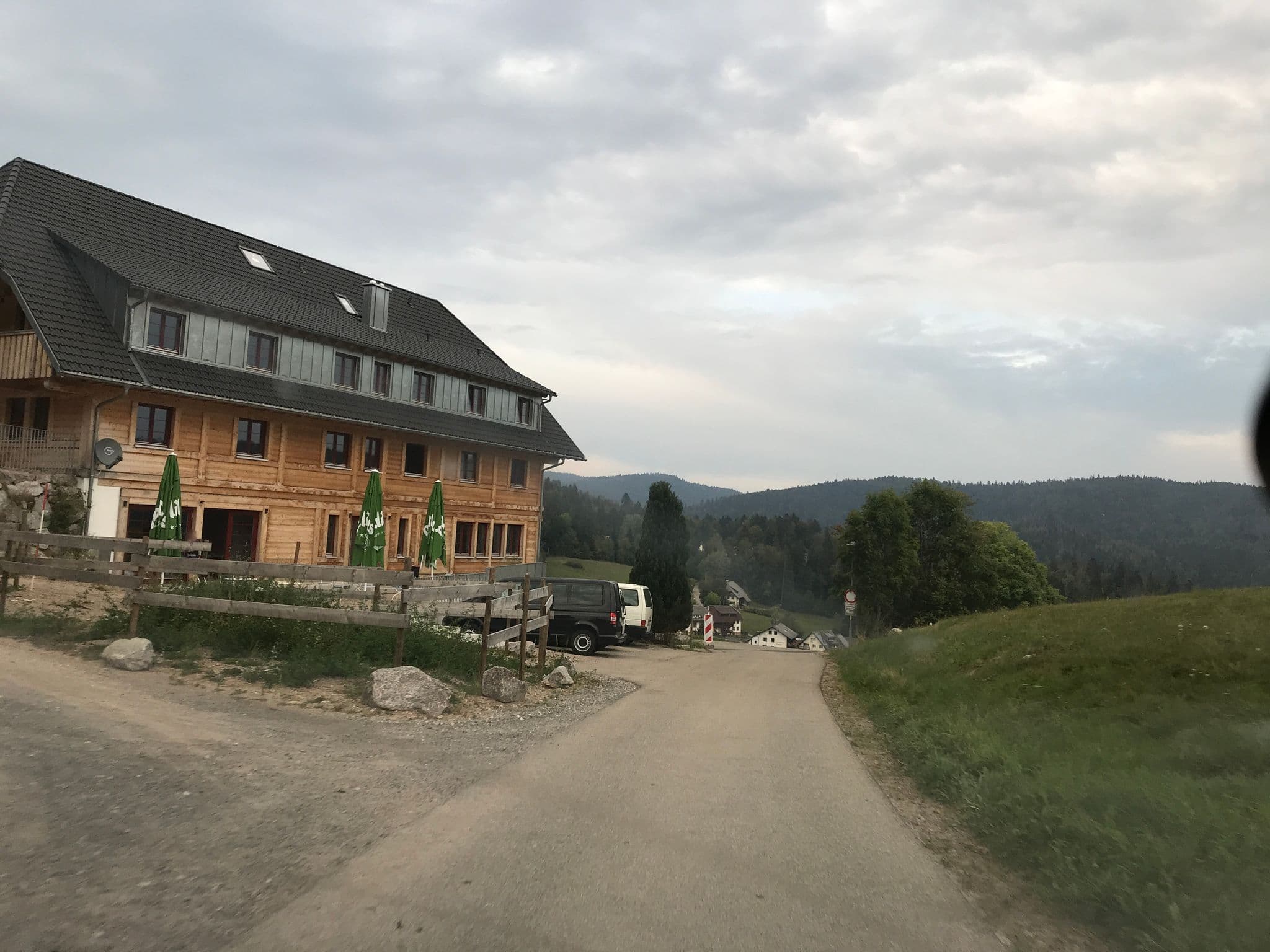 Street view near Sternwarte Isabel Berg, Todtmoos — © tbkrtz (CC BY-SA · Mapillary)