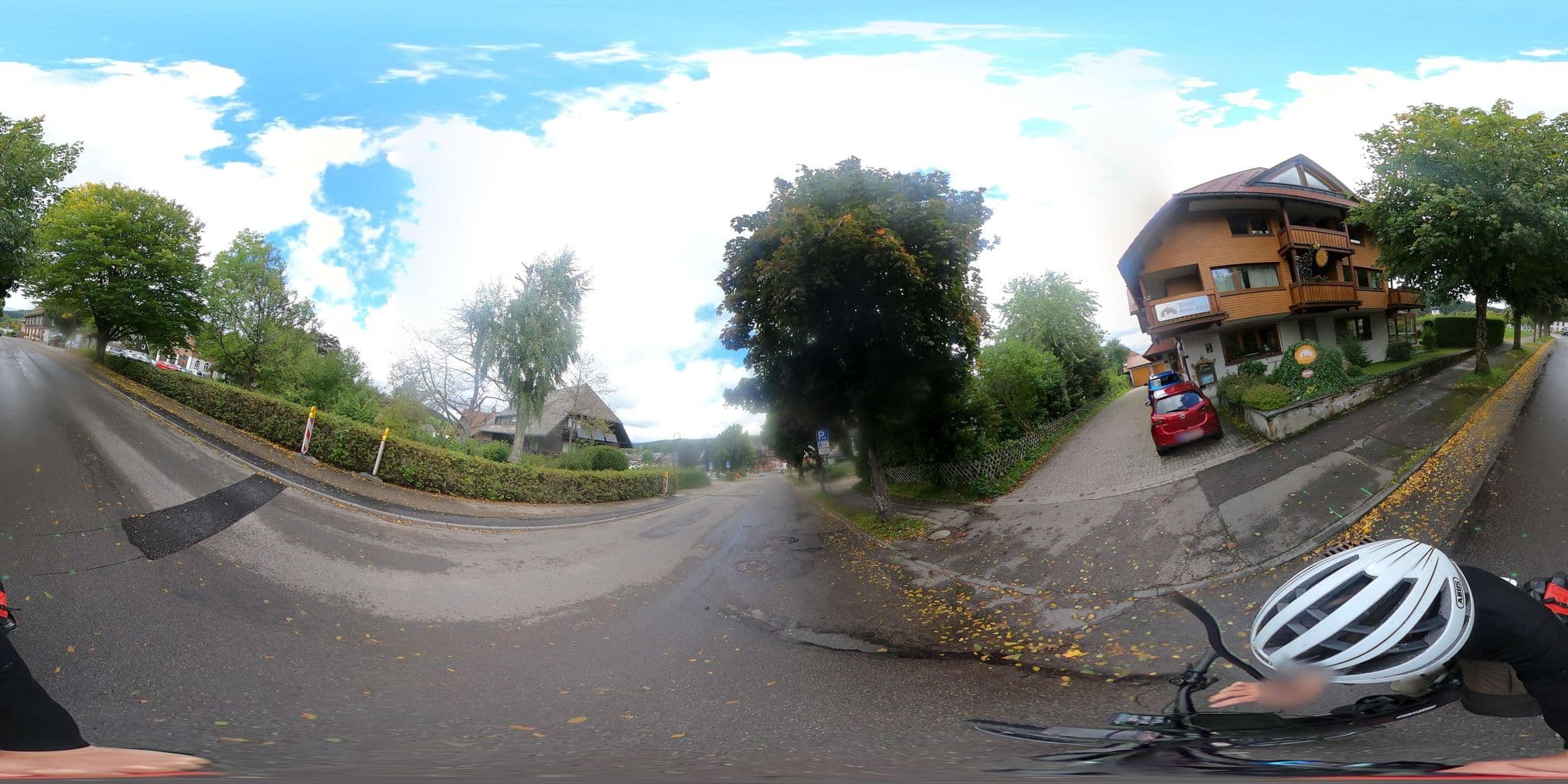 Street view near Hotel Sonne Garni Inh. Sabine Boeck, Hinterzarten — © RadNETZ (CC BY-SA · Mapillary)