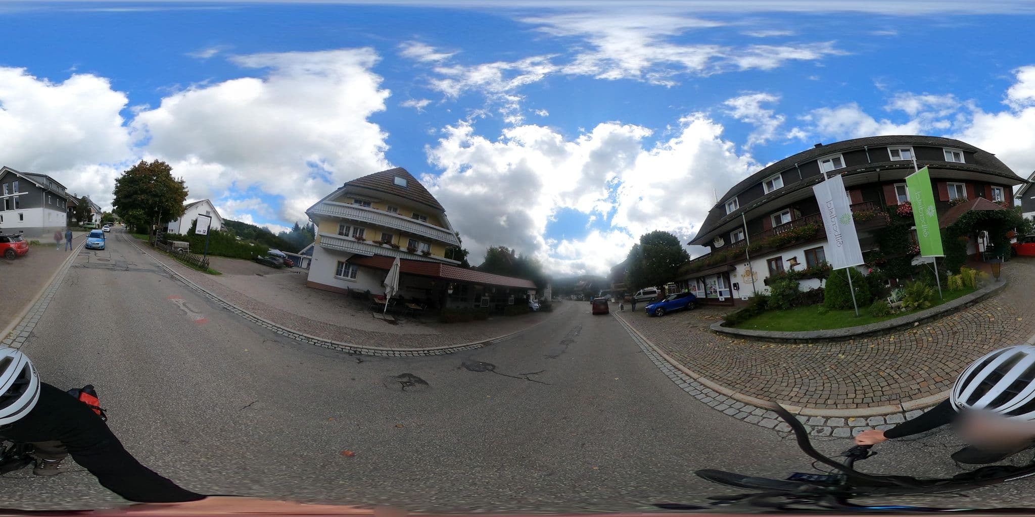 Street view near Silberdistel R. und St. Schnur, Hinterzarten — © RadNETZ (CC BY-SA · Mapillary)