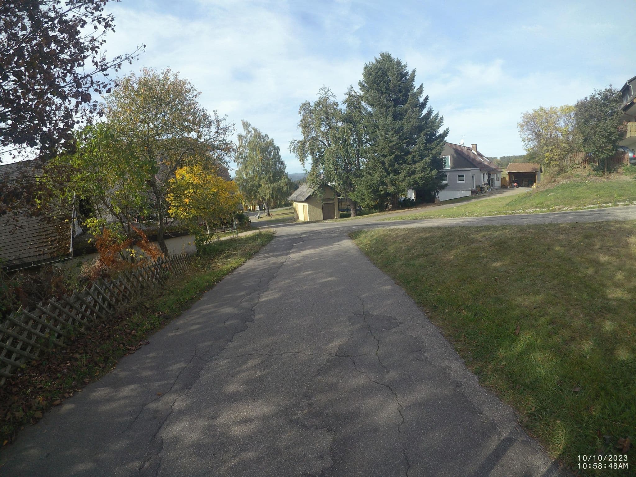 Street view near Haus am Berg, Lenzkirch — © VIA_DT (CC BY-SA · Mapillary)