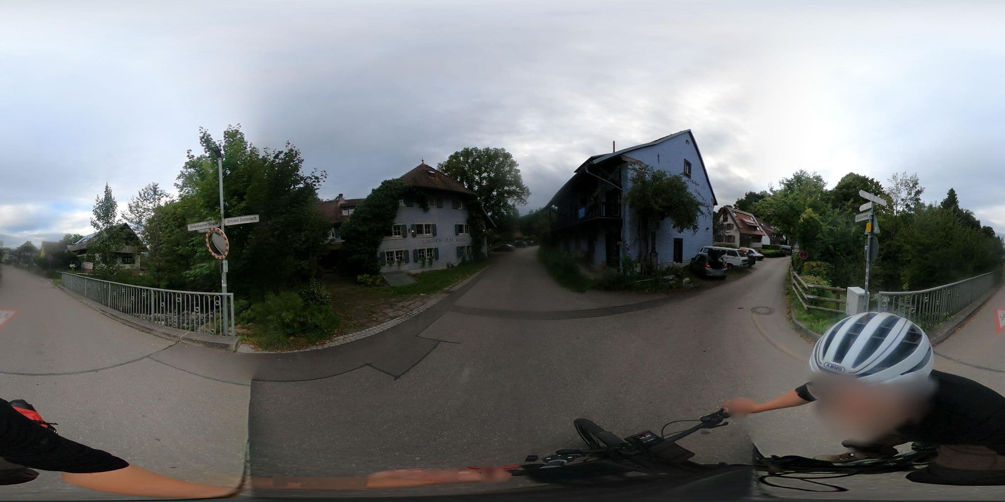 Street view near Landgasthof Zum Rössle, Kirchzarten — © RadNETZ (CC BY-SA · Mapillary)