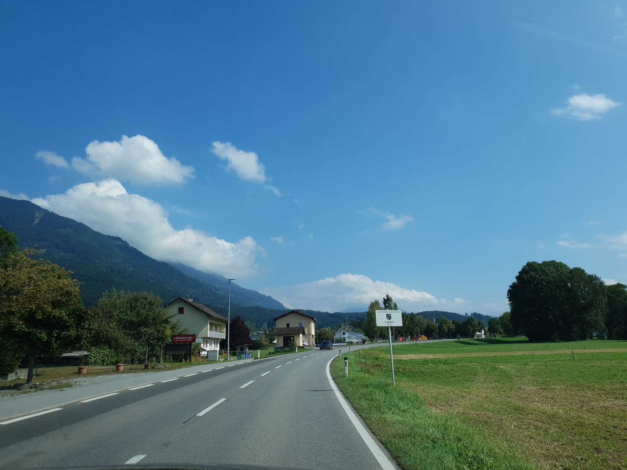 Street view near Naturmotel Till, Satteins — © jopparn (CC BY-SA · Mapillary)