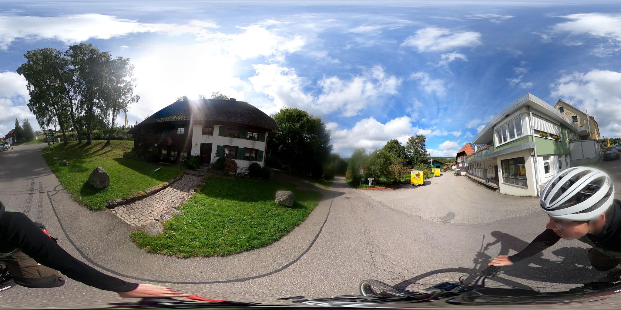 Street view near Bibelfreizeitheim "Altes Schwarzwaldhaus", Lenzkirch — © RadNETZ (CC BY-SA · Mapillary)