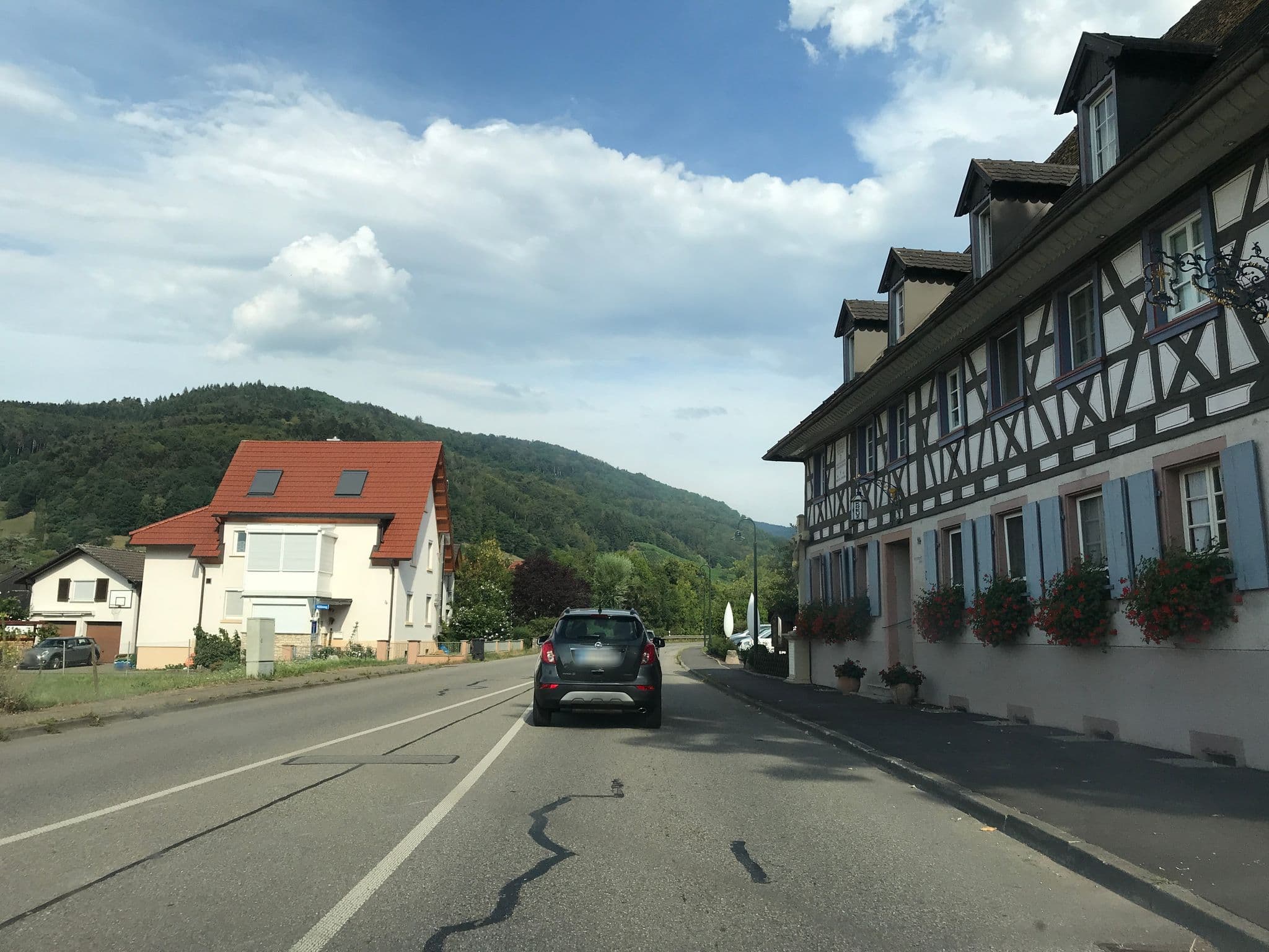 Street view near Gasthof-Hotel Kreuz Inh. Karl Kunz e.K., Denzlingen — © tbkrtz (CC BY-SA · Mapillary)