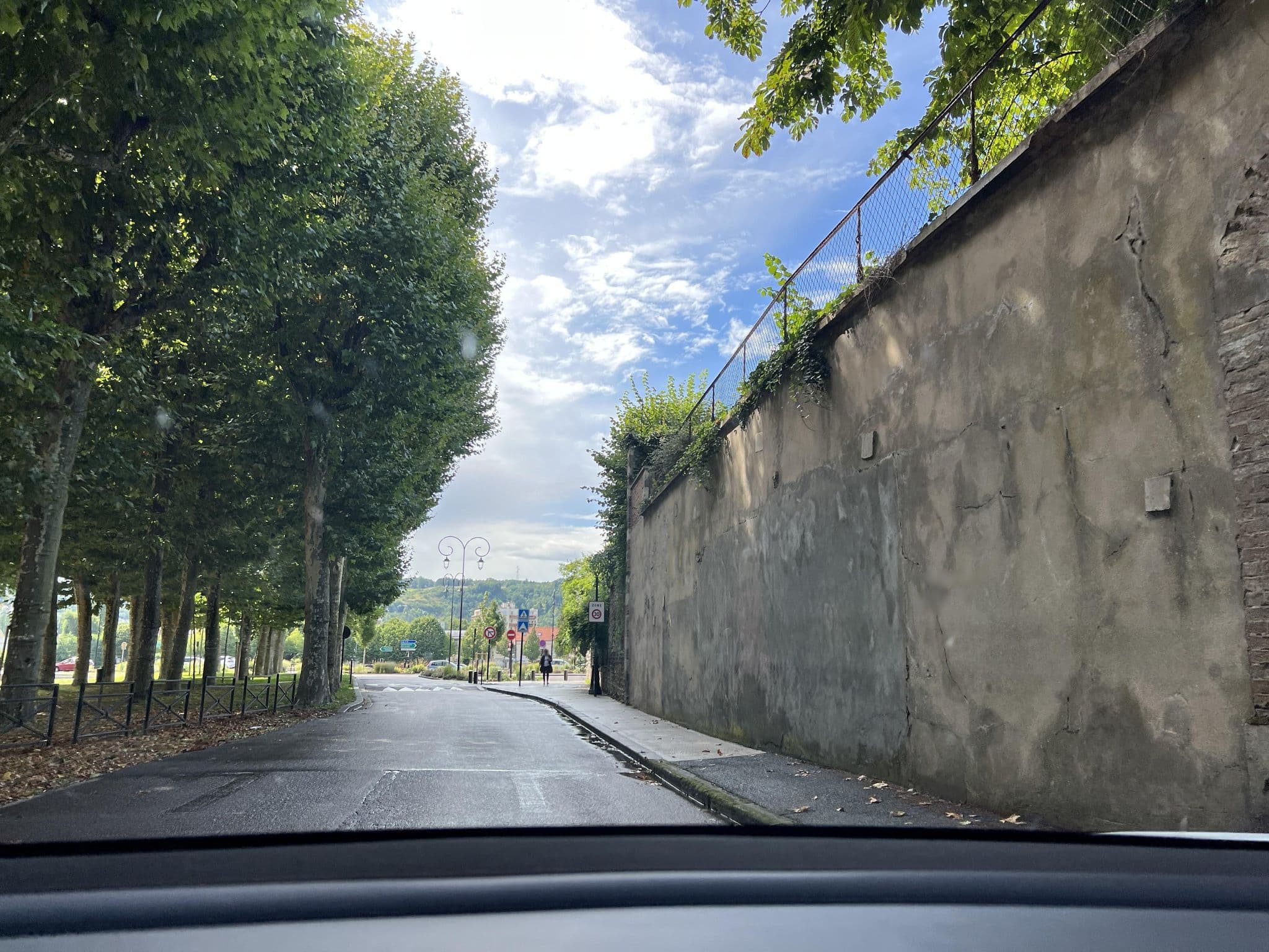 Street view near INTER-HOTEL Archotel, Sens — © ottor (CC BY-SA · Mapillary)
