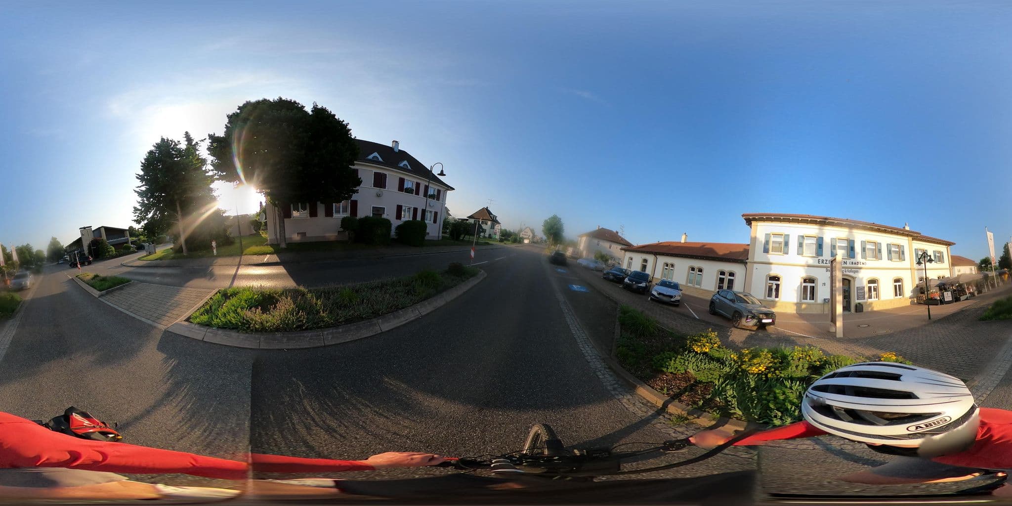 Street view near Bahnhof-Erzingen, hotel, coffee & more, Wutöschingen — © RadNETZ (CC BY-SA · Mapillary)