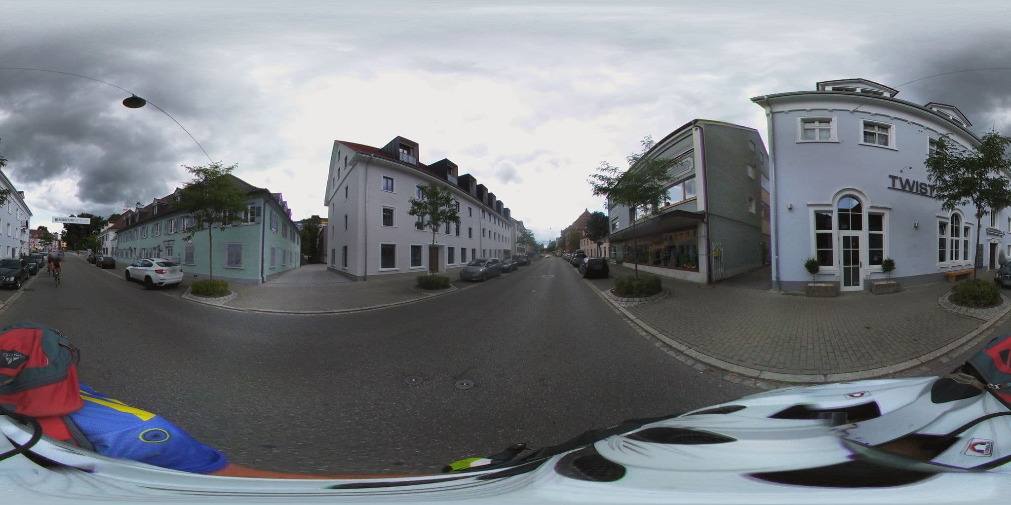 Street view near Dme-Immobilien / Ferienhäuser-Ferienwohnungen, Donaueschingen — © peewee32 (CC BY-SA · Mapillary)