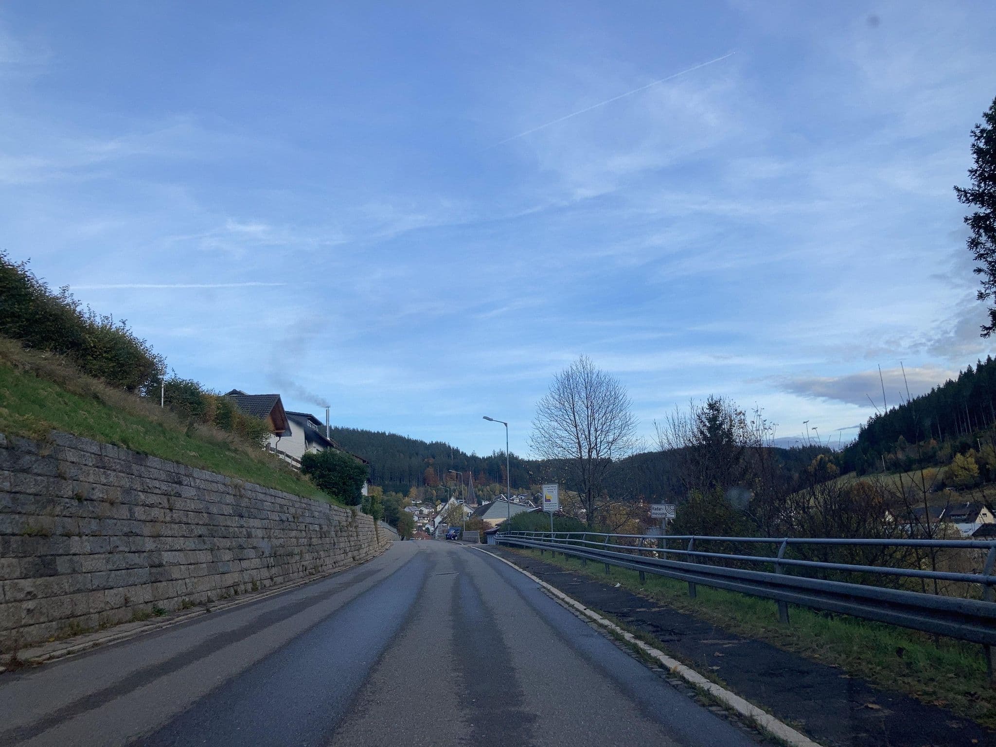 Street view near Helmut Ruf, Vöhrenbach — © tasmaniadevil (CC BY-SA · Mapillary)