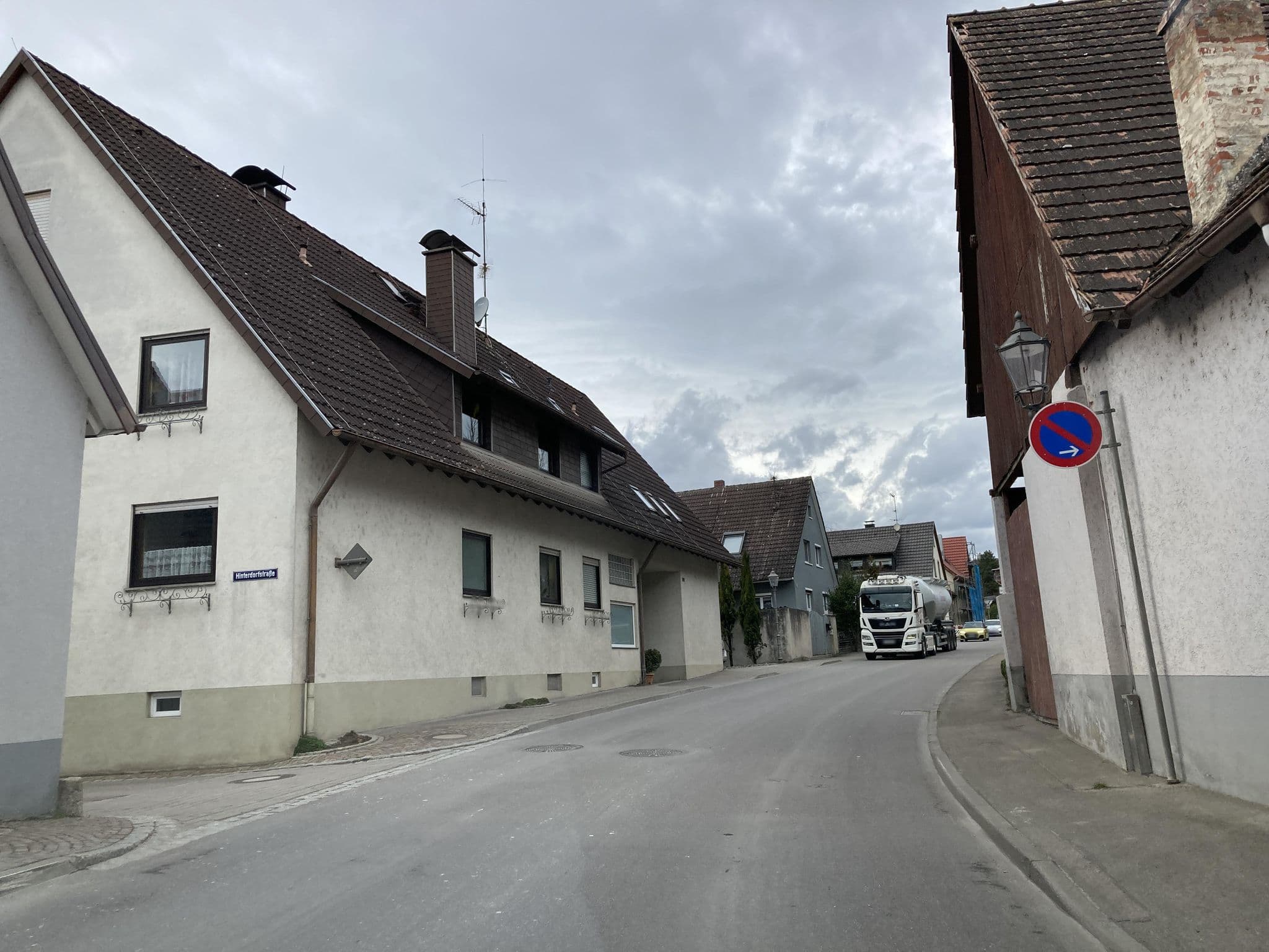 Street view near Antonia Moecklin, Bötzingen — © tasmaniadevil (CC BY-SA · Mapillary)