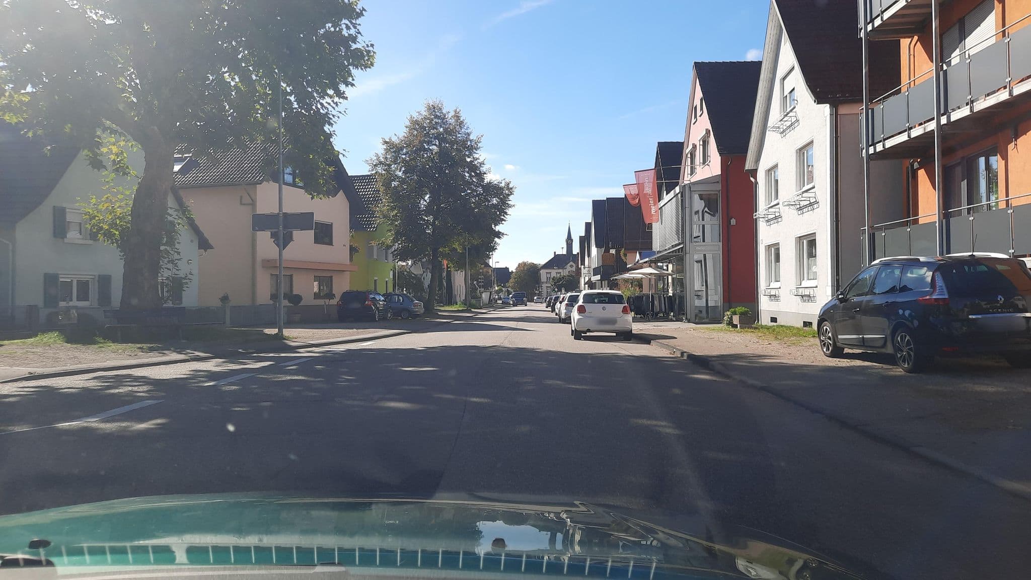 Street view near Ferienwohnung am Brunnen, Weisweil — © wegavision (CC BY-SA · Mapillary)