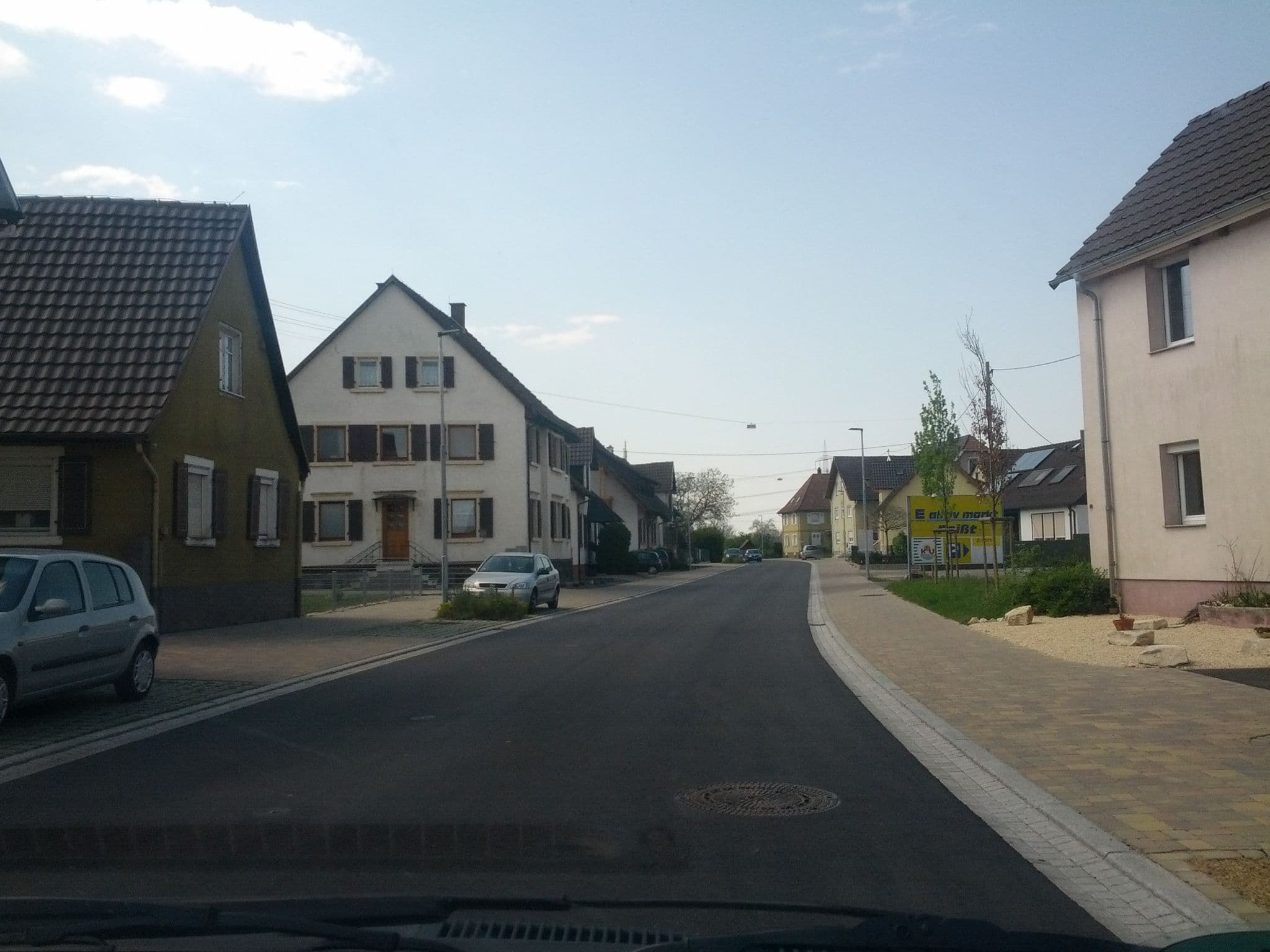 Street view near Hotel Gasthaus Ochsen, Kappel-Grafenhausen — © qungo (CC BY-SA · Mapillary)