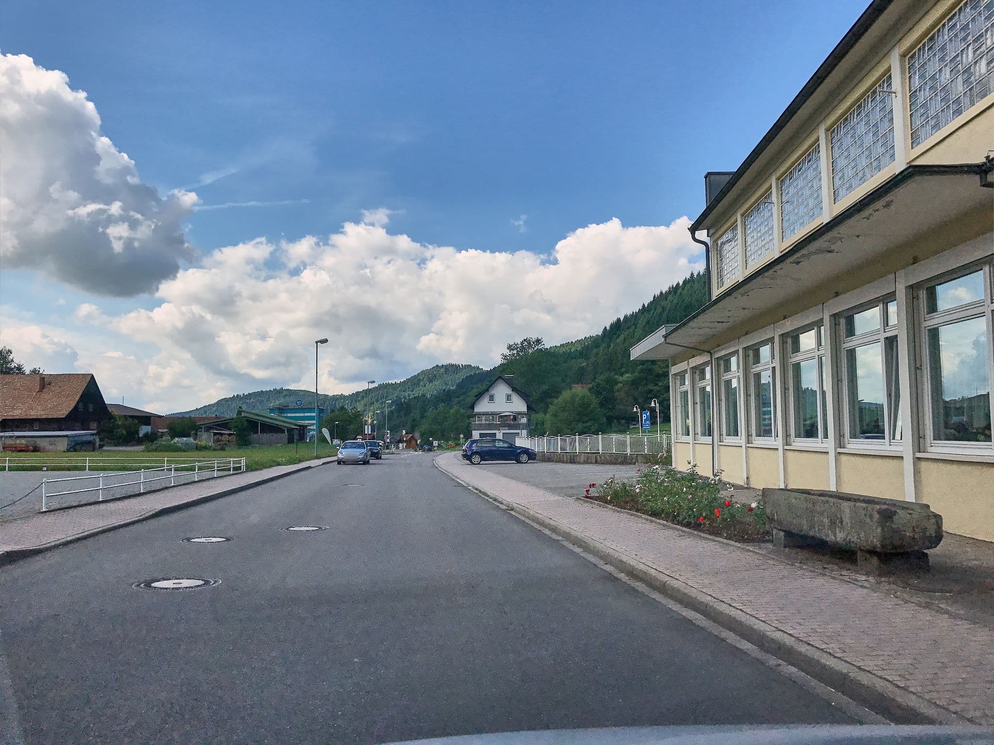 Street view near Morada Hotel Nordrach, Nordrach — © danielzimmer (CC BY-SA · Mapillary)