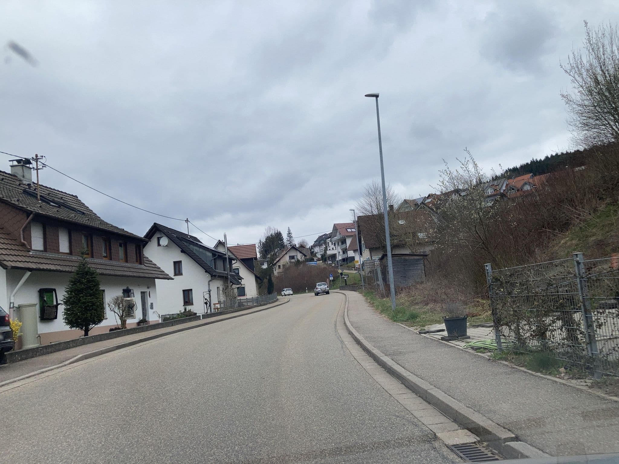 Street view near Sonnenterrasse, Elzach — © tasmaniadevil (CC BY-SA · Mapillary)