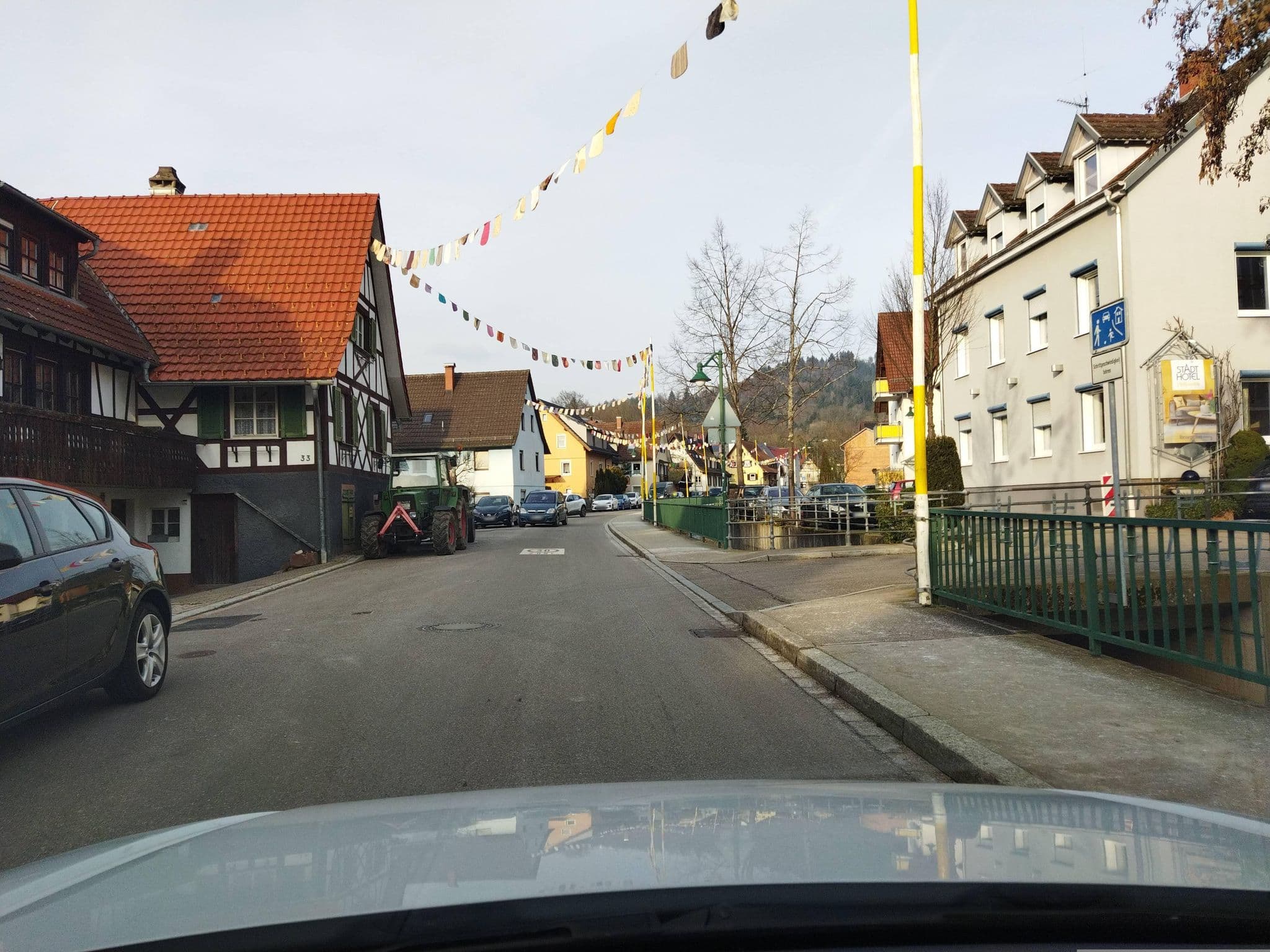 Street view near Pfeffermuehle, Gengenbach — © changchun1 (CC BY-SA · Mapillary)