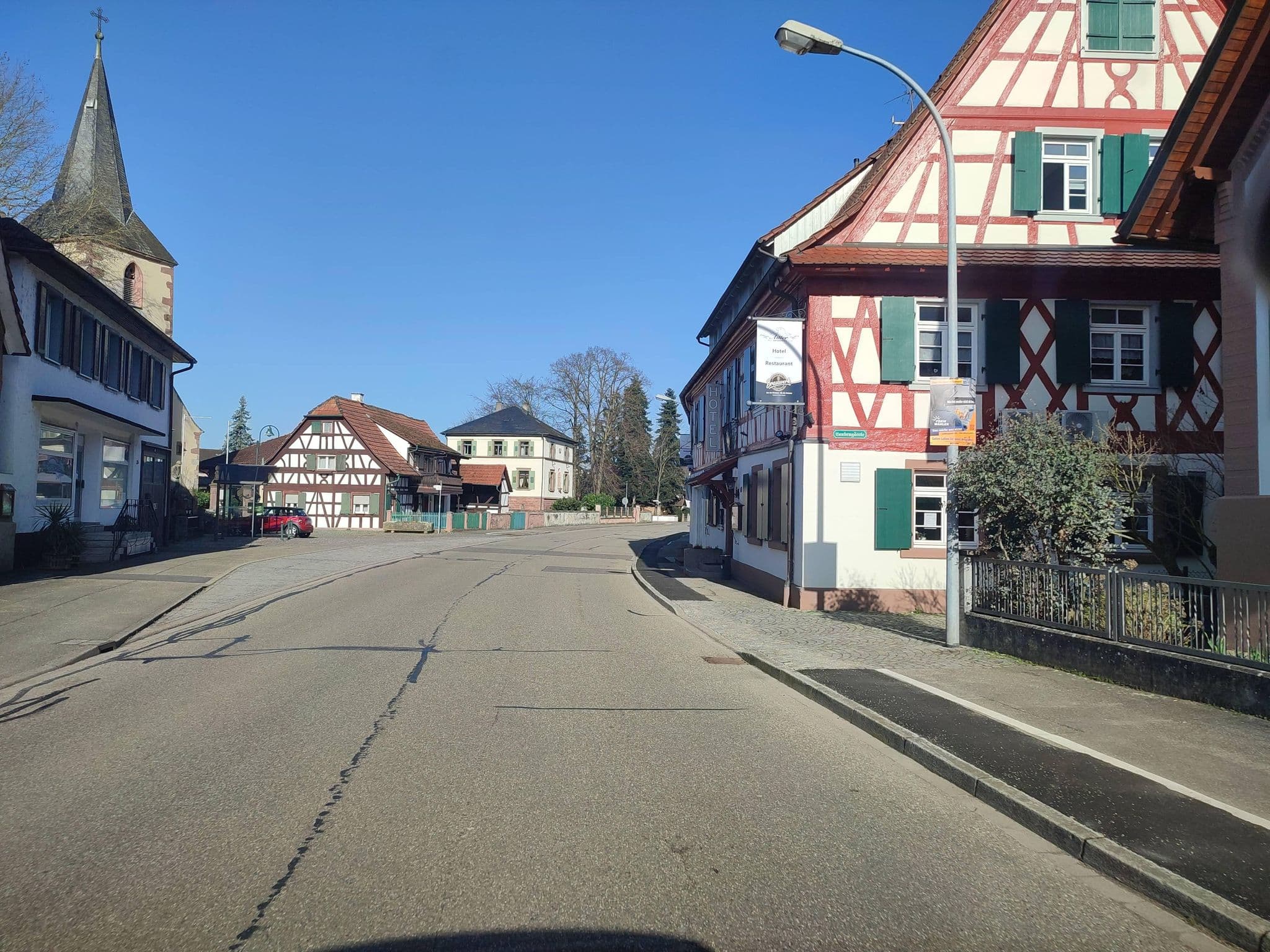 Street view near Grafs Adler, Offenburg — © karthoo (CC BY-SA · Mapillary)