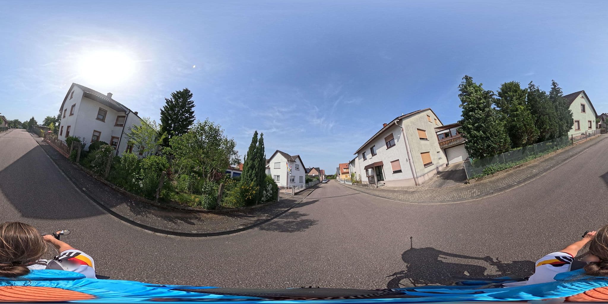 Street view near Ab in D'seich, Rheinau — © karthoo (CC BY-SA · Mapillary)