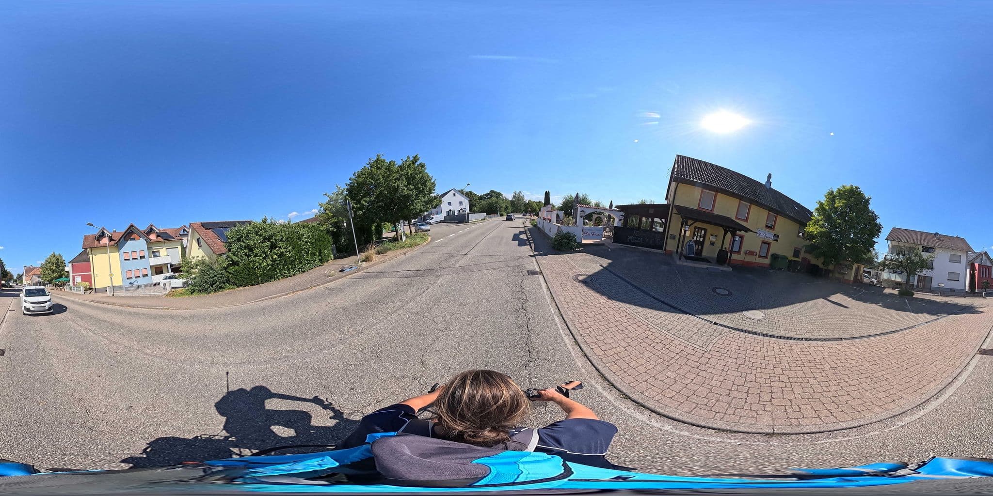 Street view near Gasthaus Schwan / Carlos Restaurant, Greffern — © karthoo (CC BY-SA · Mapillary)