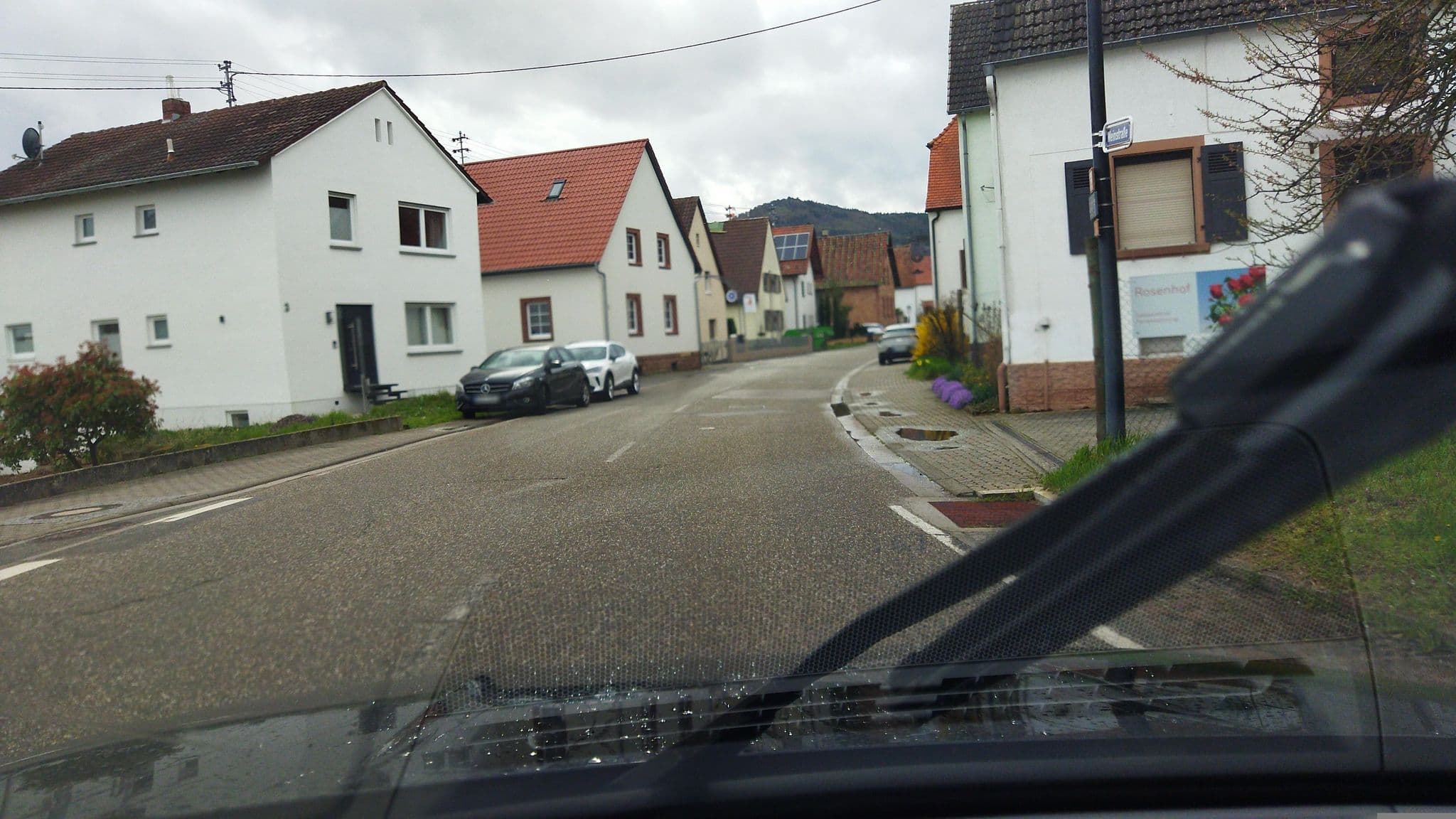 Street view near Kornmann Manfred Gästezimmer, Siebeldingen — © changchun1 (CC BY-SA · Mapillary)