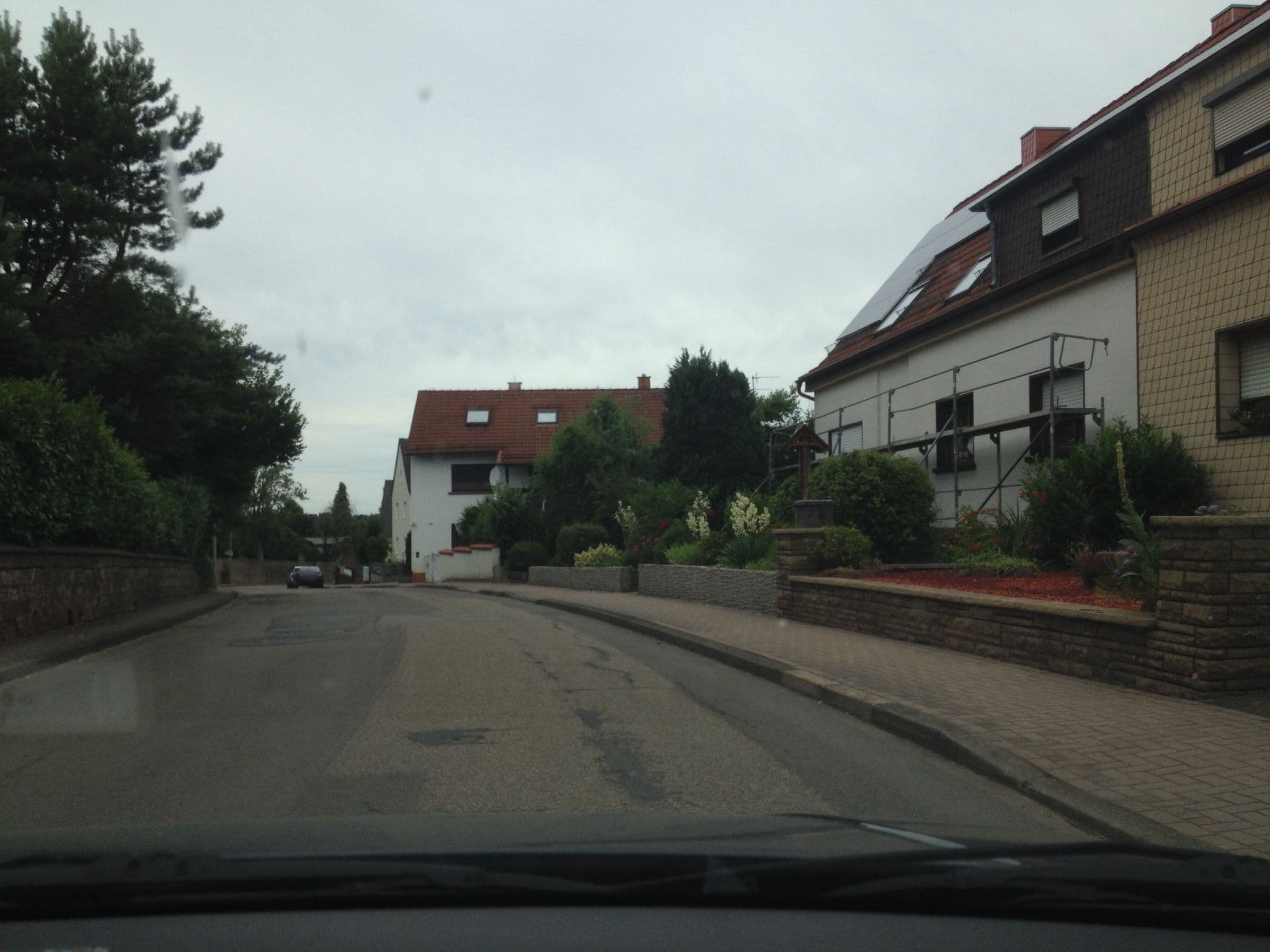 Street view near Haus Am Rotpfad, Heltersberg — © teddy73 (CC BY-SA · Mapillary)