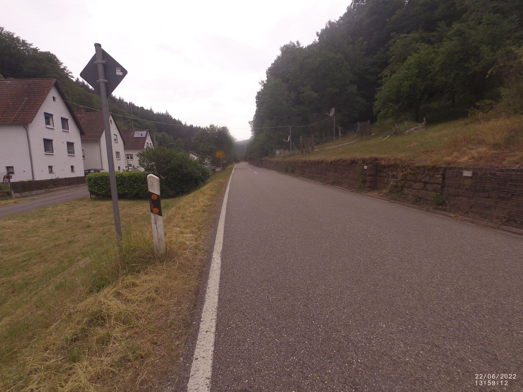 Street view near Hotel Restaurant Waldschloessel, Elmstein — © VIA_DT (CC BY-SA · Mapillary)