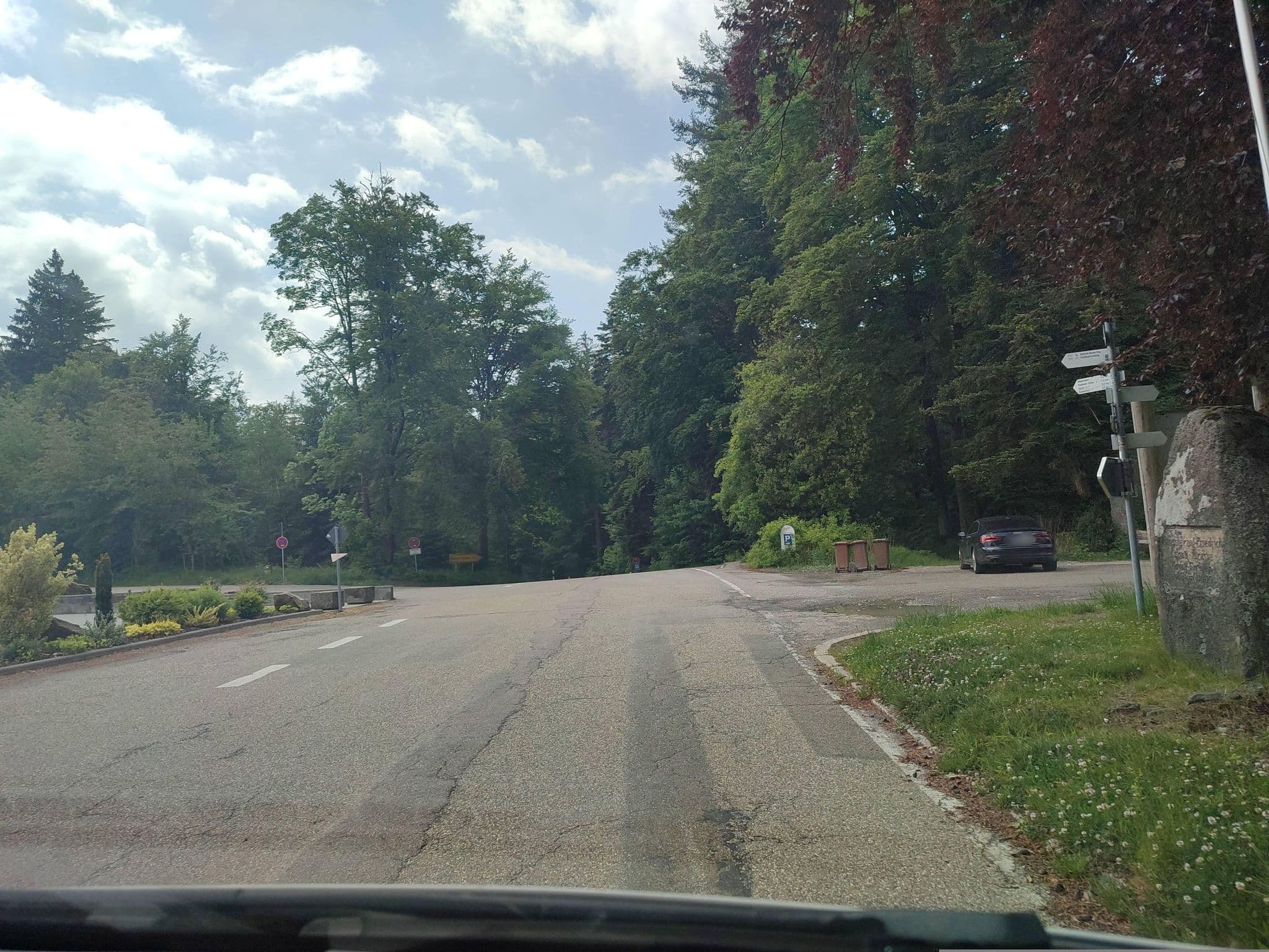 Street view near Höhenhotel Rote Lache, Weisenbach — © karthoo (CC BY-SA · Mapillary)
