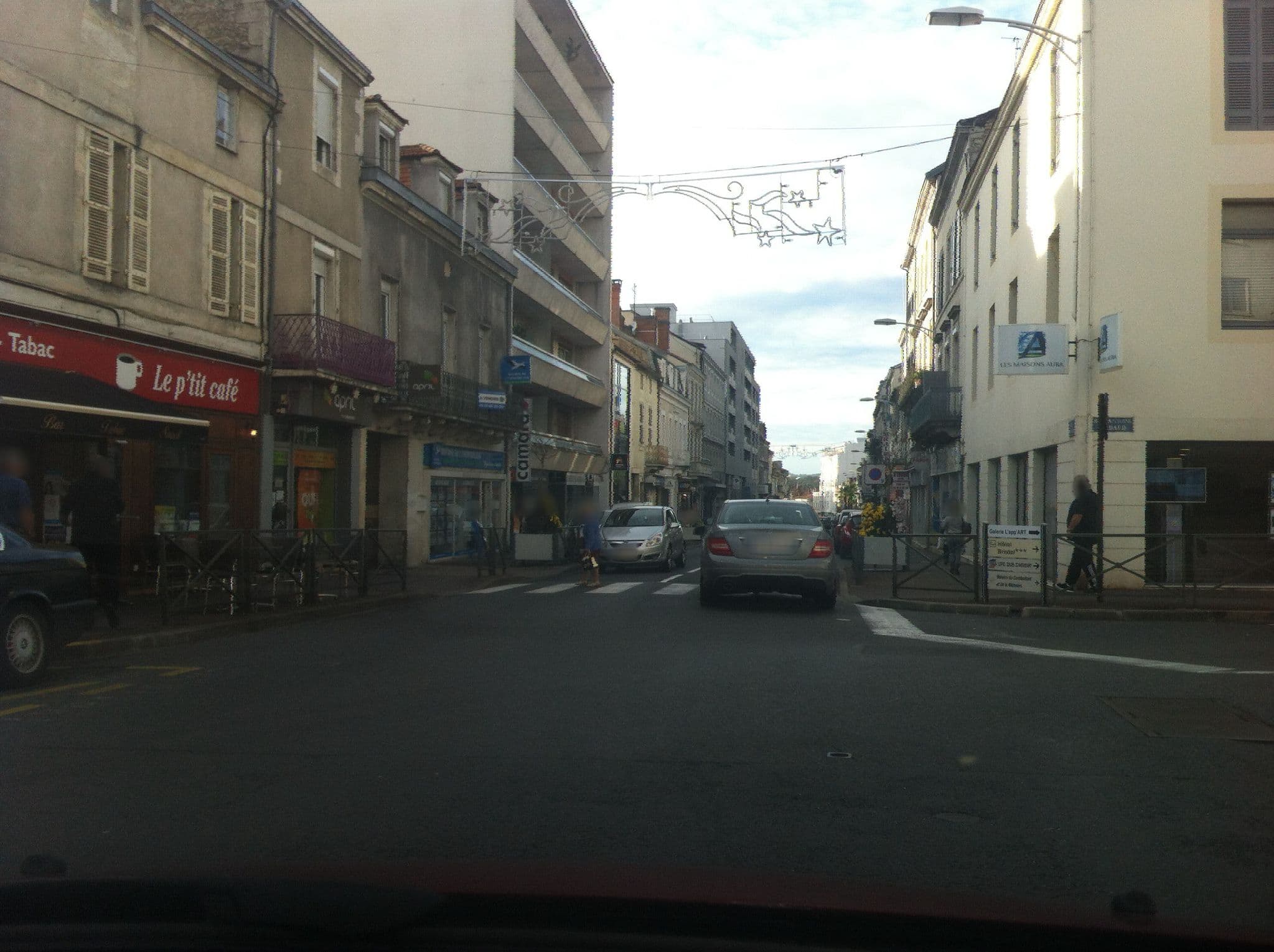 Street view near Ibis Budget, Périgueux — © vincentrando24 (CC BY-SA · Mapillary)