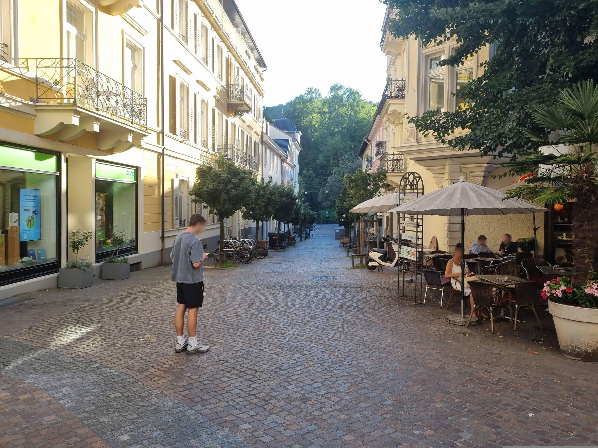 Street view near Hotel Colmar, Baden-Baden — © aschifm (CC BY-SA · Mapillary)