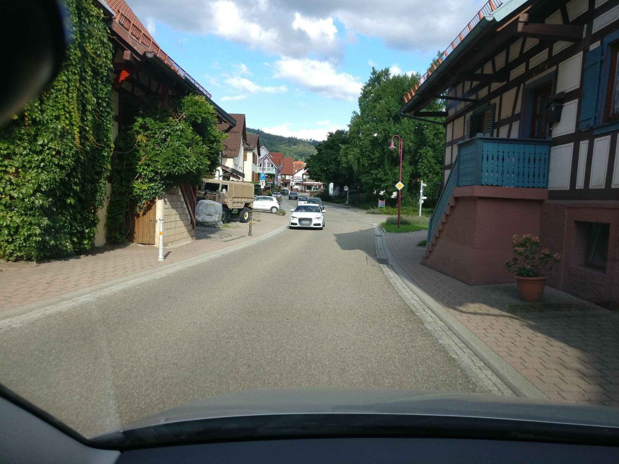 Street view near Alte Zunft, Loffenau — © danielzimmer (CC BY-SA · Mapillary)