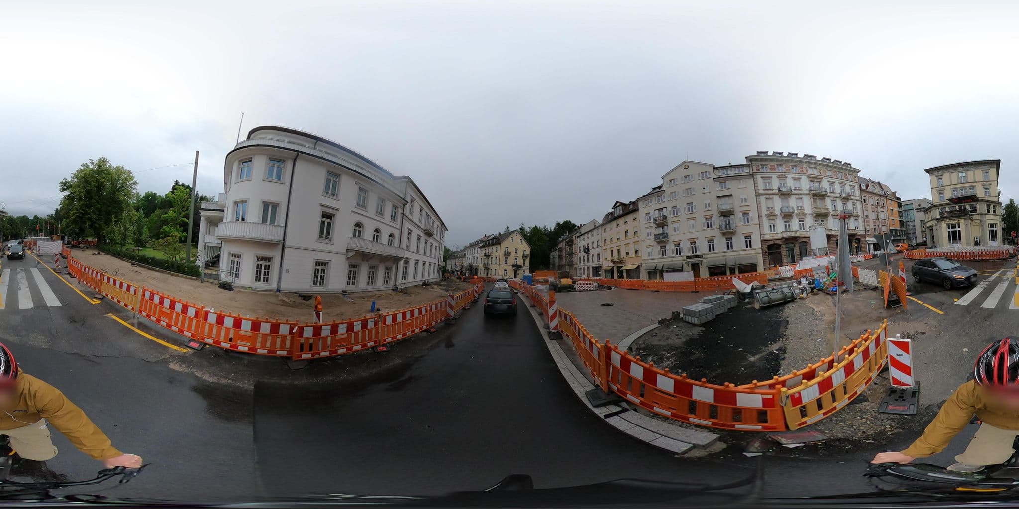 Street view near Radisson Blu Badischer Hof Hotel, Baden-Baden — © RadNETZ (CC BY-SA · Mapillary)