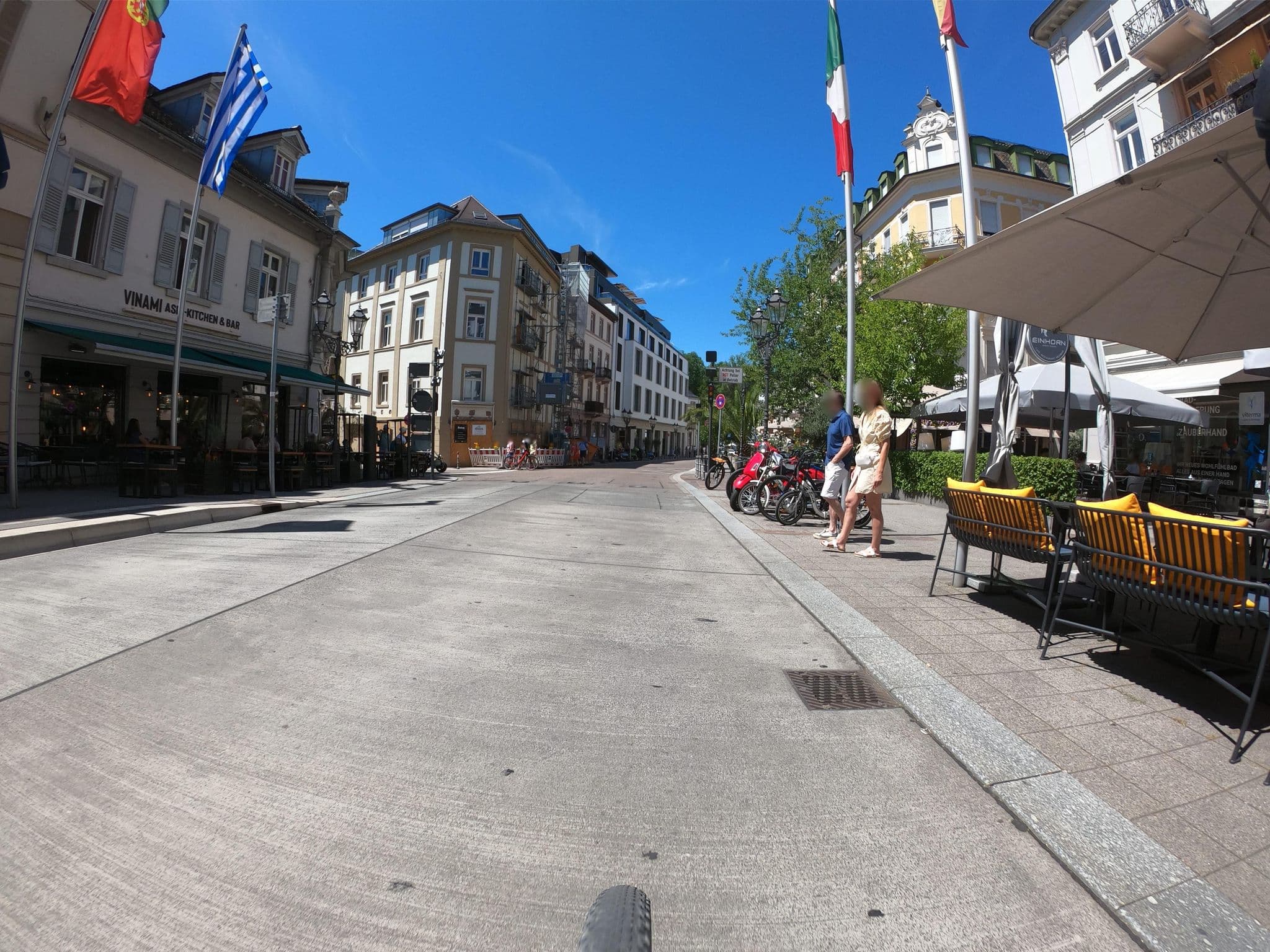 Street view near Dependance am Blumenbrunnen, Baden-Baden — © bittelwangen (CC BY-SA · Mapillary)