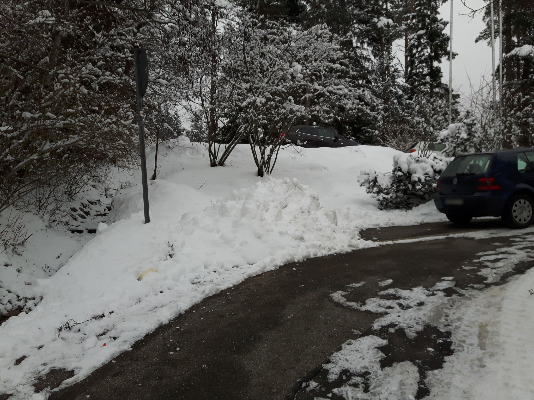 Street view near Hapimag Resort Unterkirnach, Unterkirnach — © changchun1 (CC BY-SA · Mapillary)