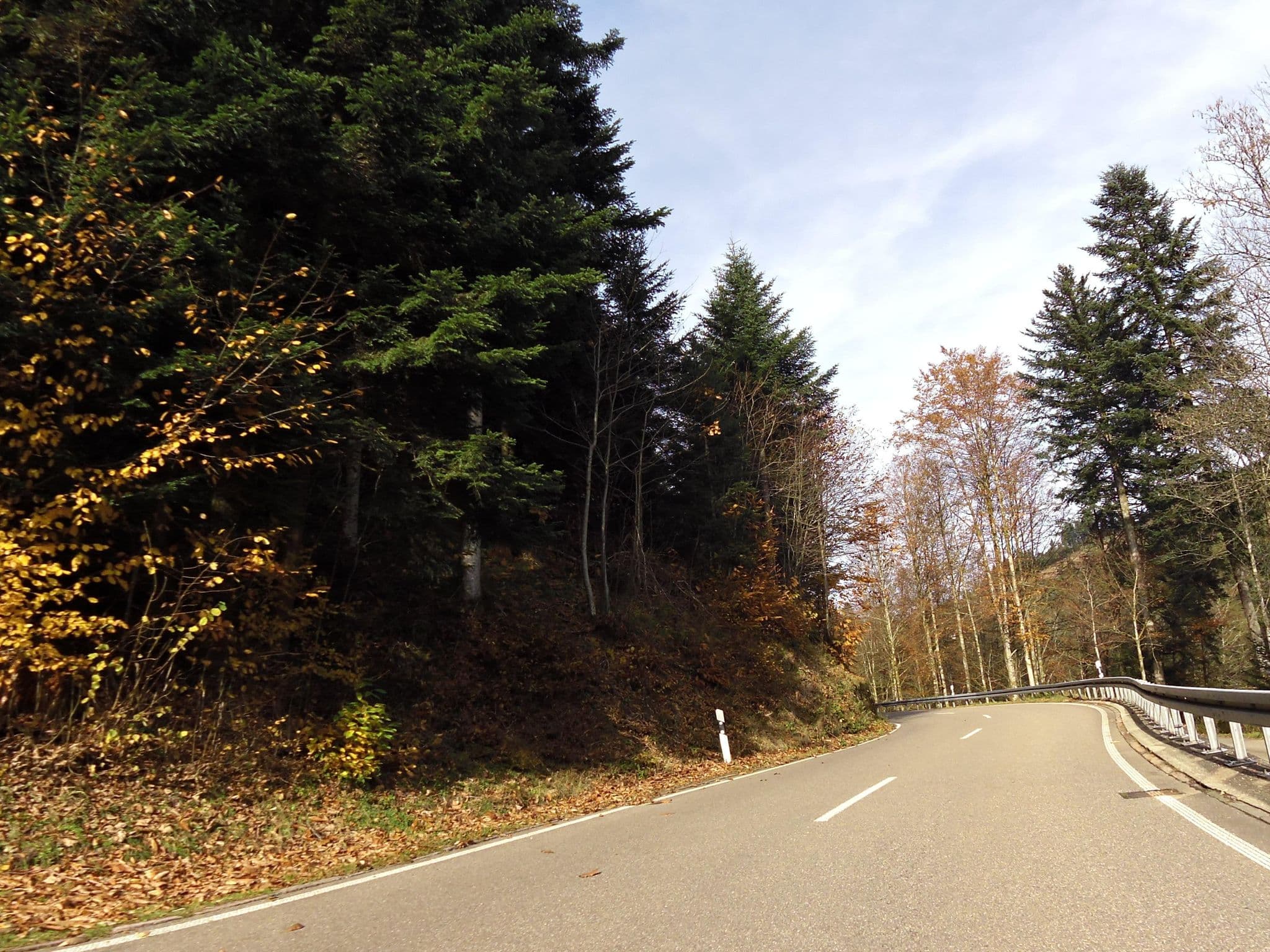 Street view near Ferienwohnung am Hauskopf, Oppenau — © fell3 (CC BY-SA · Mapillary)