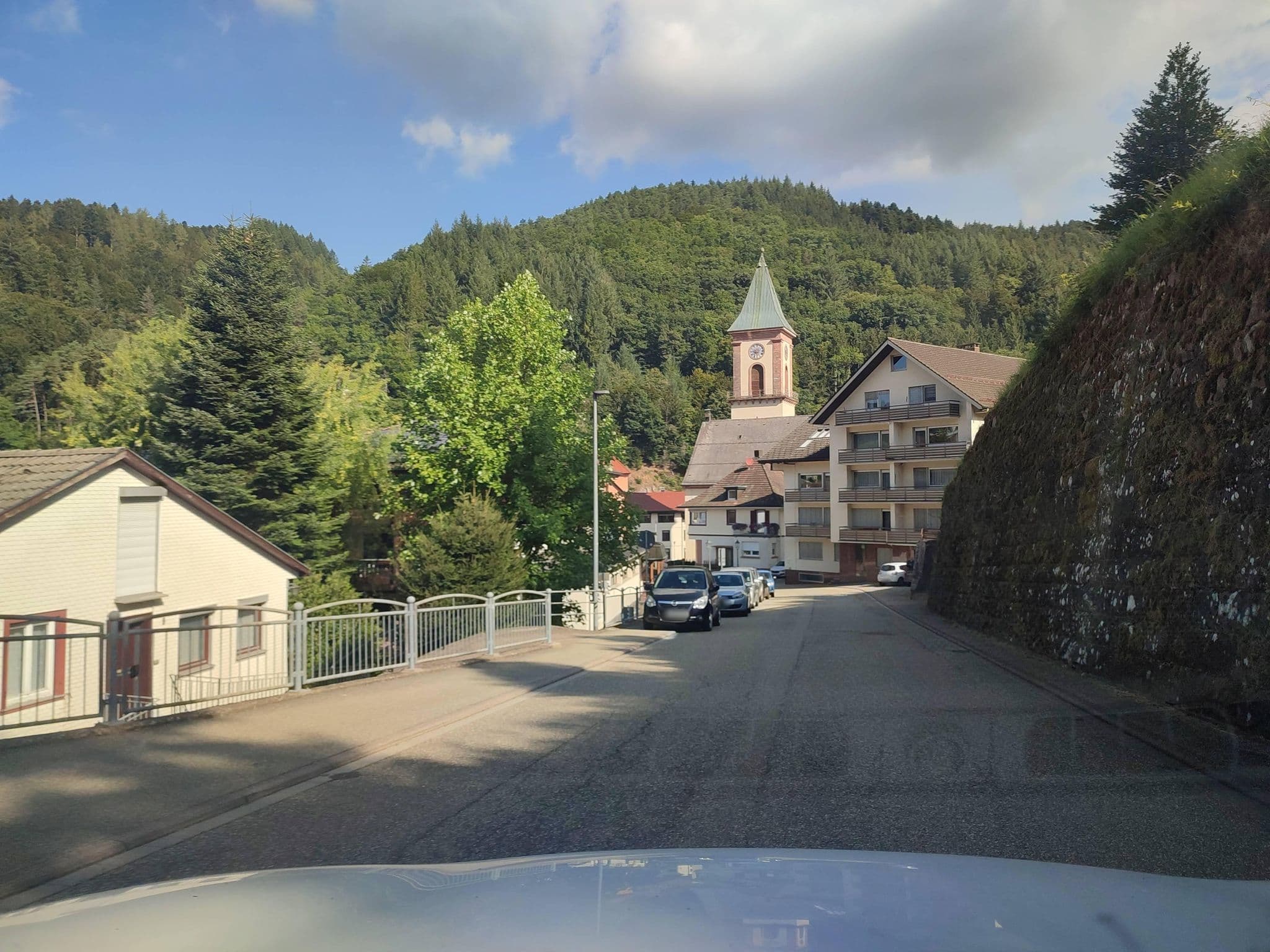 Street view near Melina, Bad Peterstal-Griesbach — © karthoo (CC BY-SA · Mapillary)