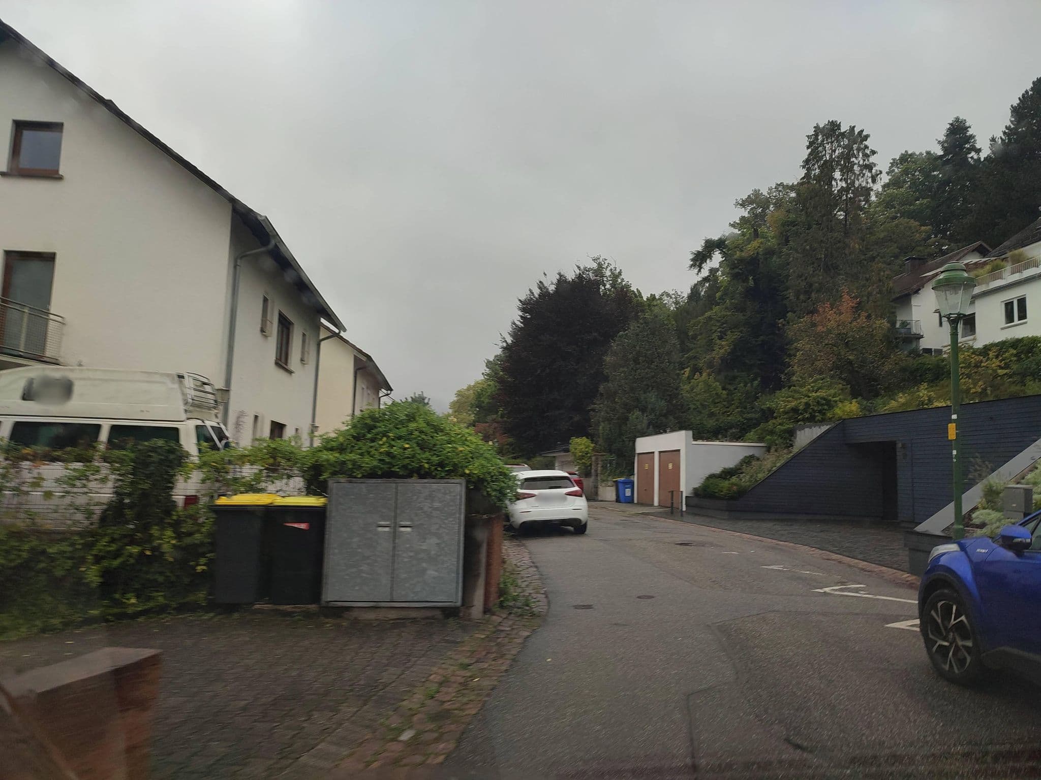 Street view near Elzbieta Iwanczuk, Baden-Baden — © karthoo (CC BY-SA · Mapillary)
