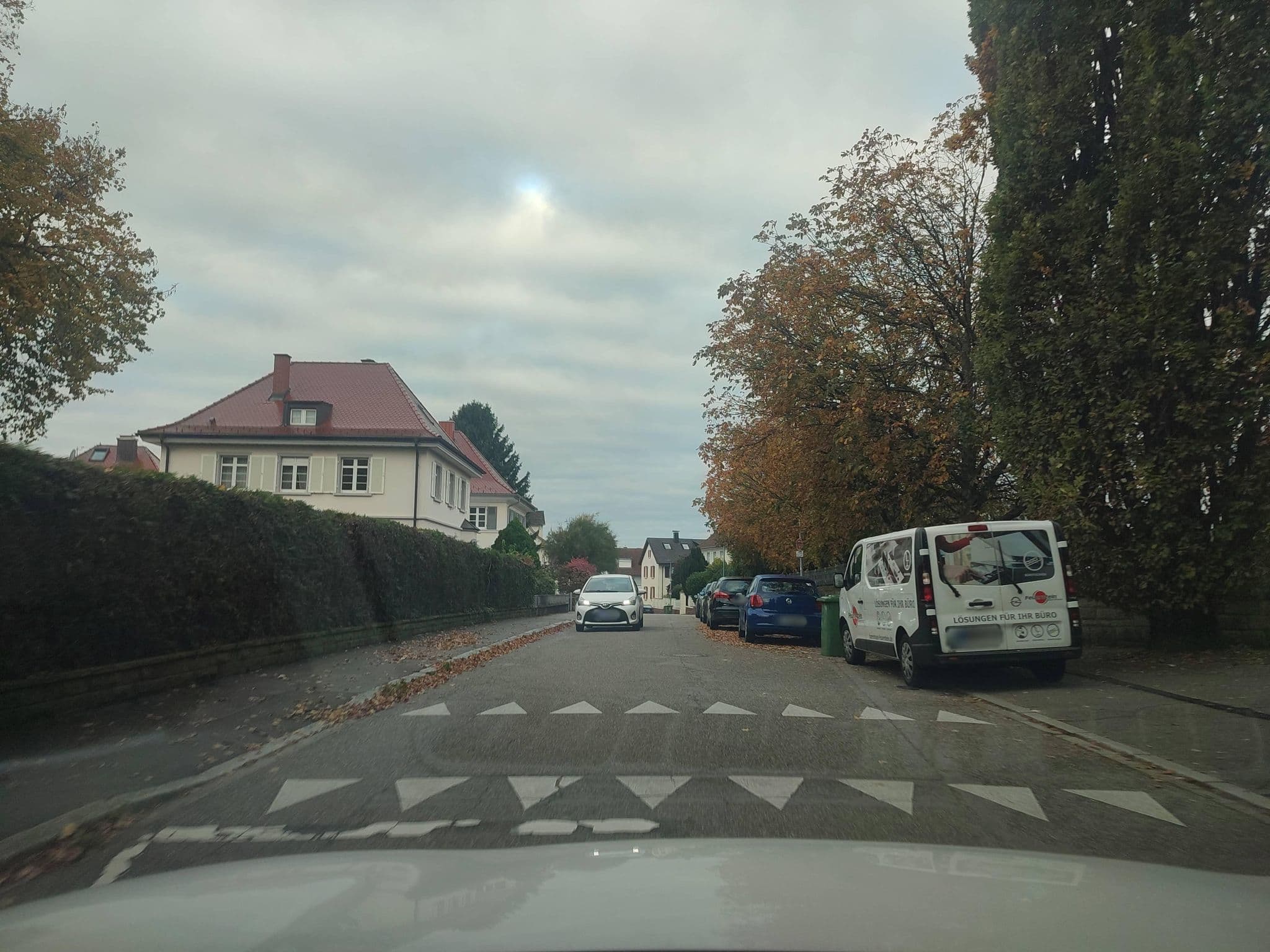 Street view near Klosterkirche Maria Hilf, Bühl — © karthoo (CC BY-SA · Mapillary)